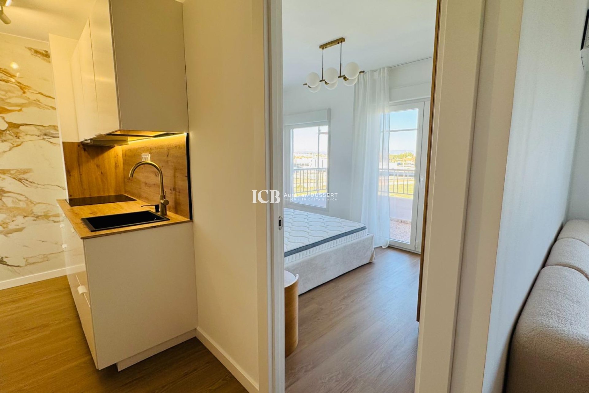 Revente - Appartement -
Torrevieja