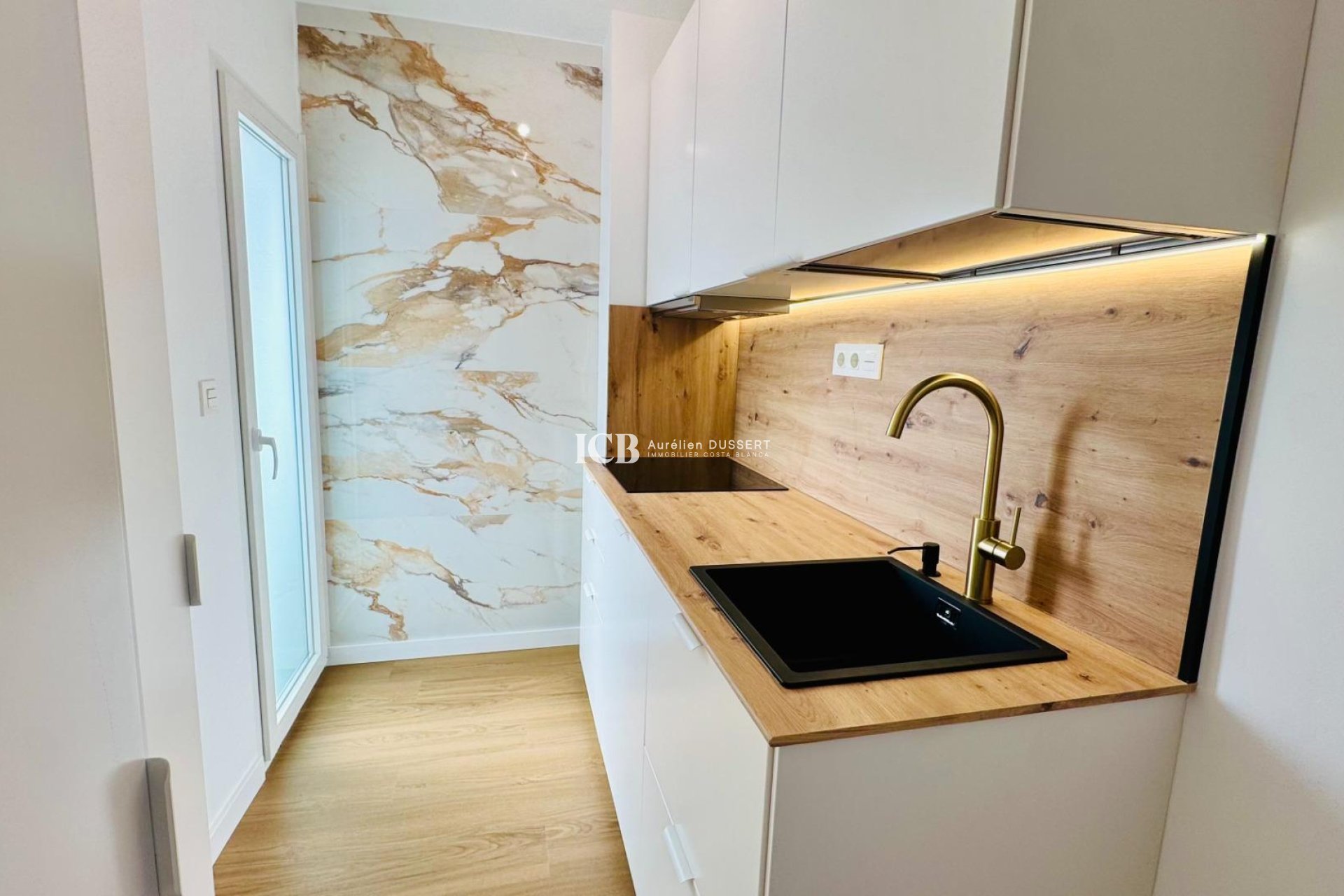 Revente - Appartement -
Torrevieja