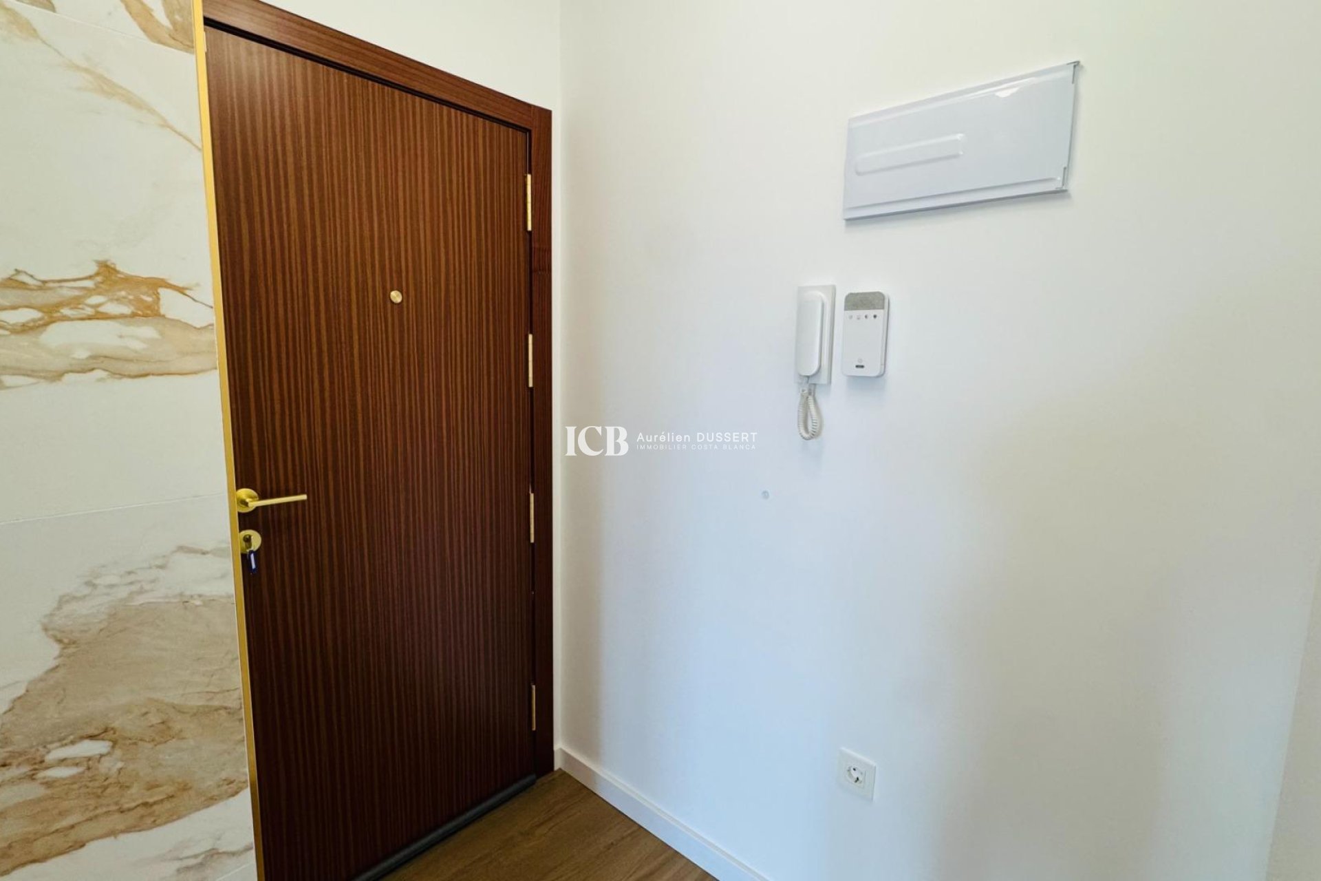 Revente - Appartement -
Torrevieja
