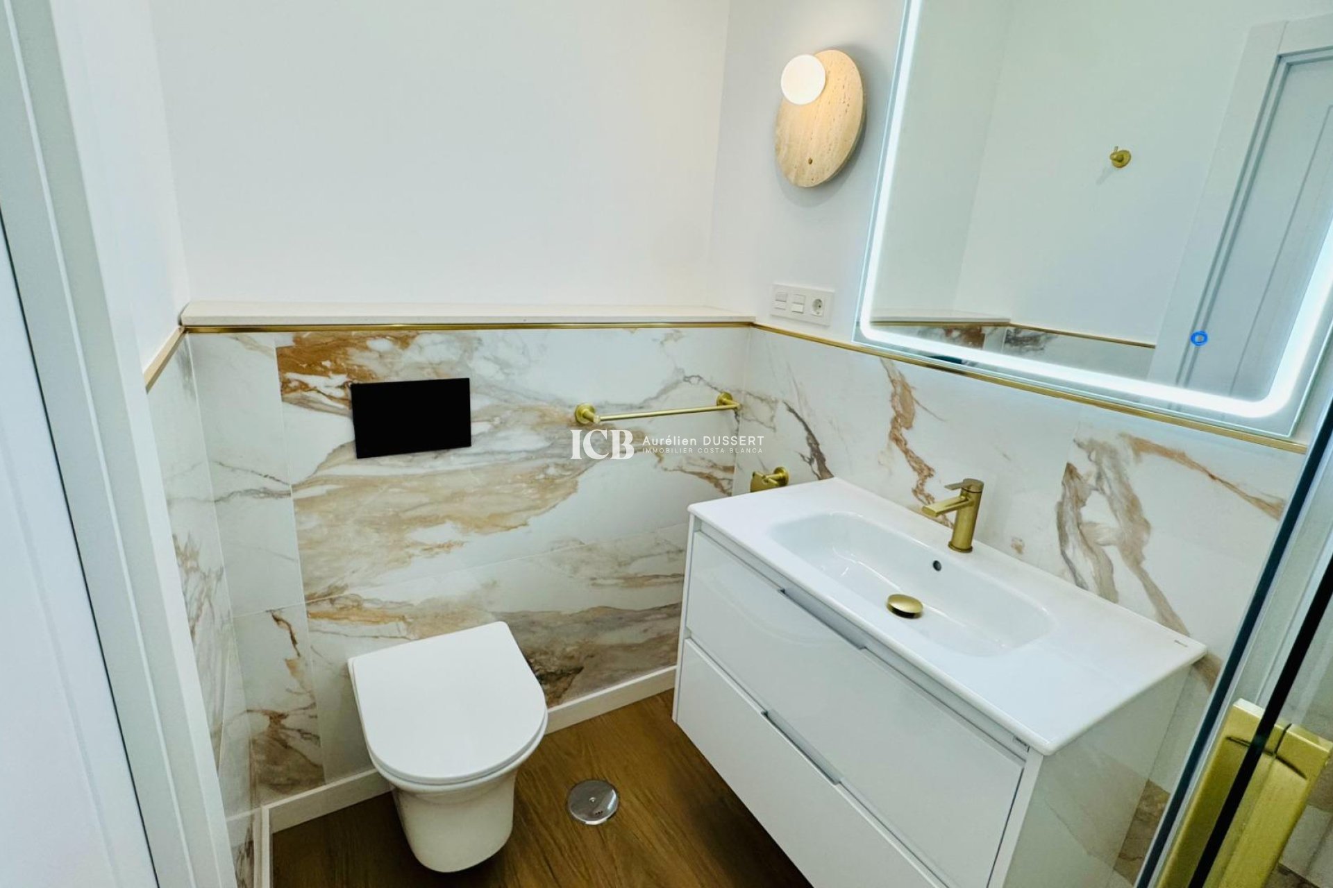 Revente - Appartement -
Torrevieja