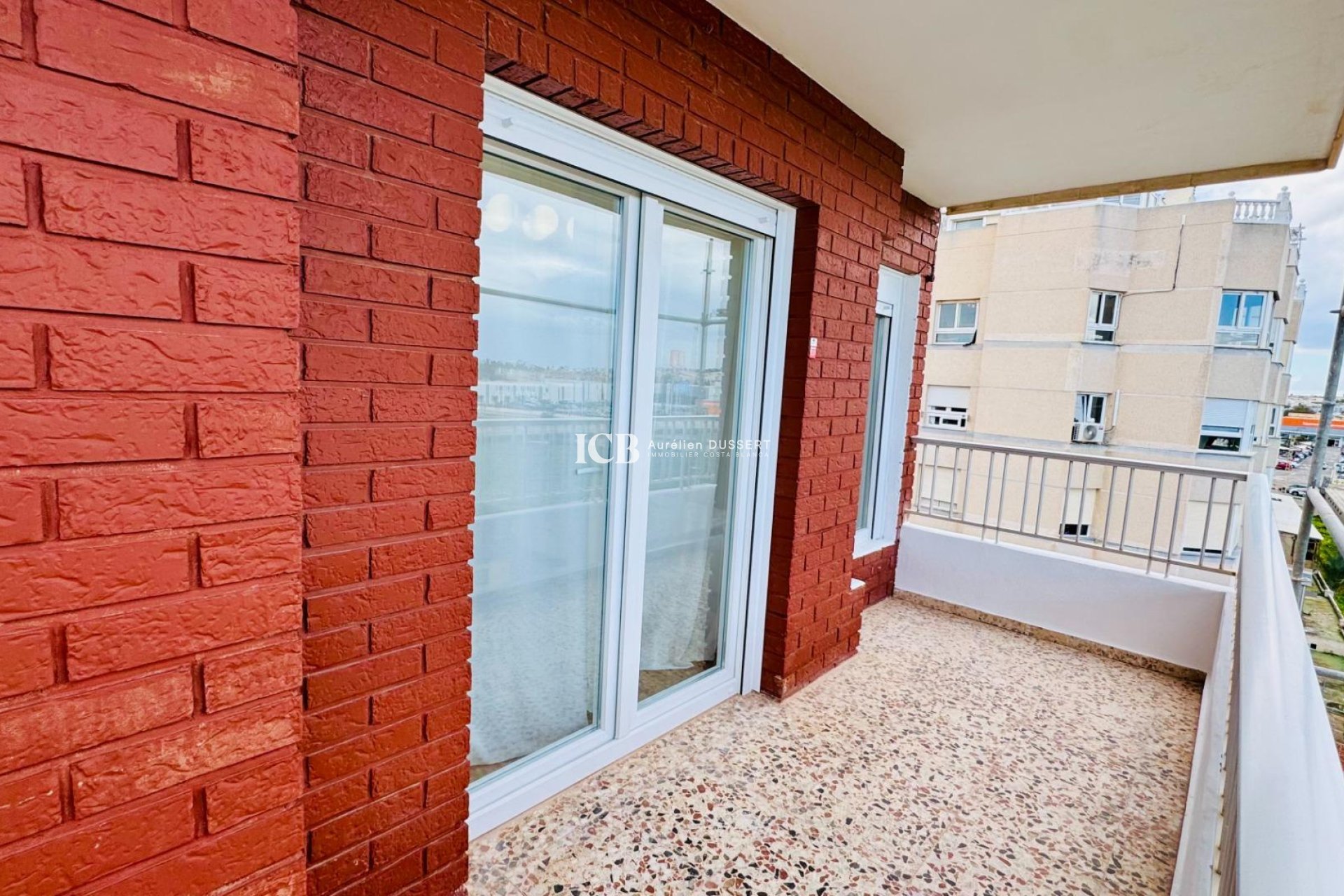 Revente - Appartement -
Torrevieja