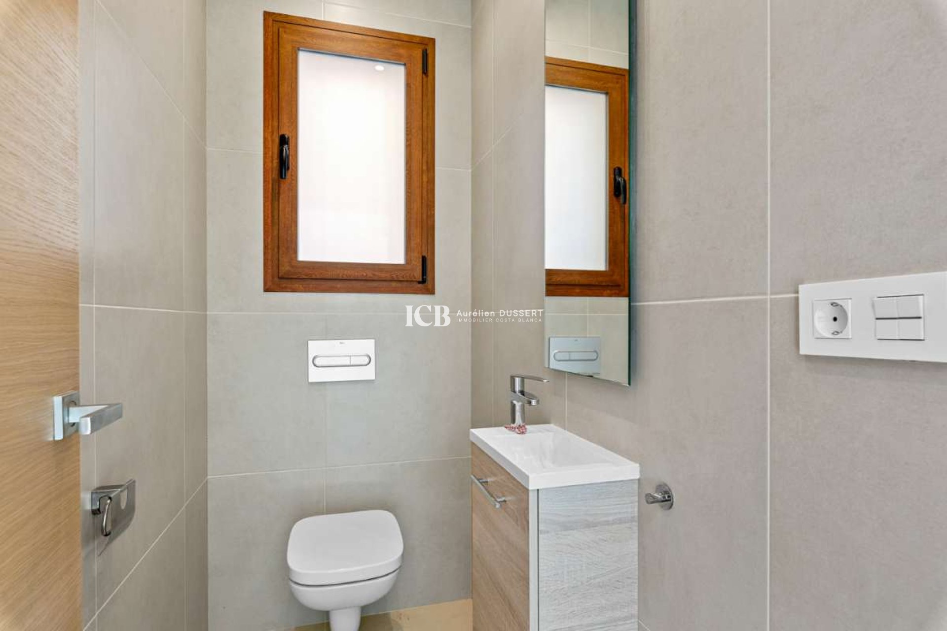 Revente - Maison individuelle -
Benijofar