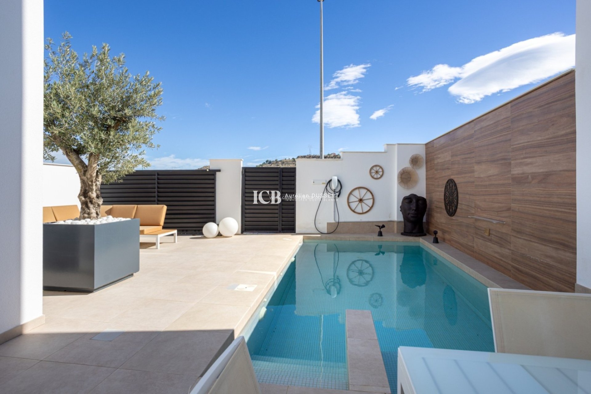 Revente - Maison individuelle -
Benijofar