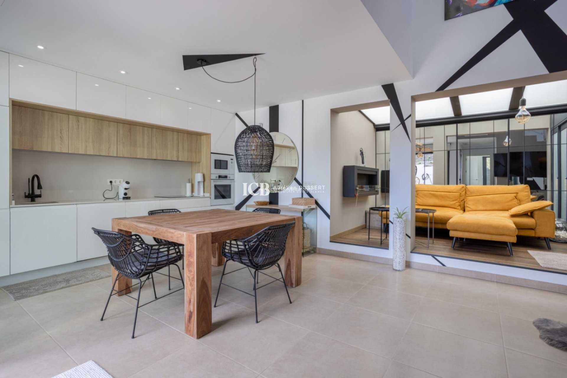 Revente - Maison individuelle -
Benijofar
