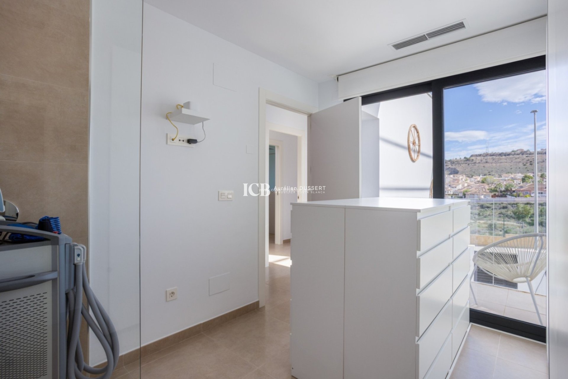 Revente - Maison individuelle -
Benijofar