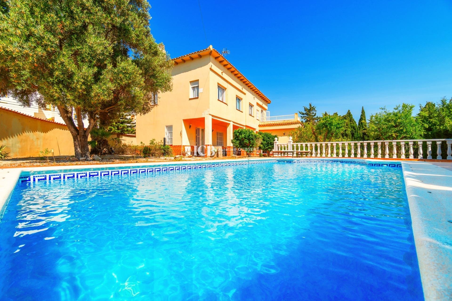 Revente - Maison individuelle -
La Mata