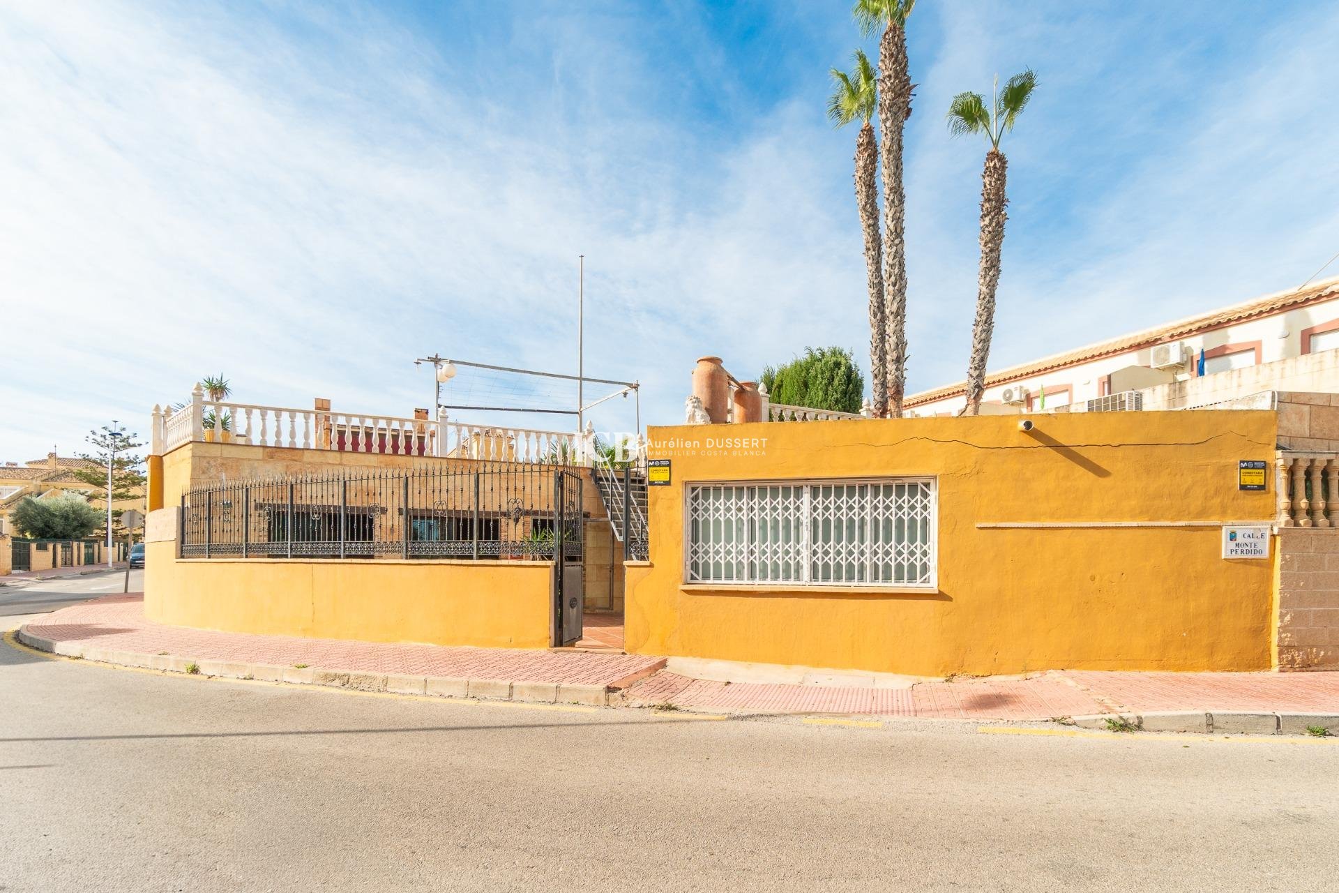 Revente - Maison individuelle -
Los Altos - Torrevieja