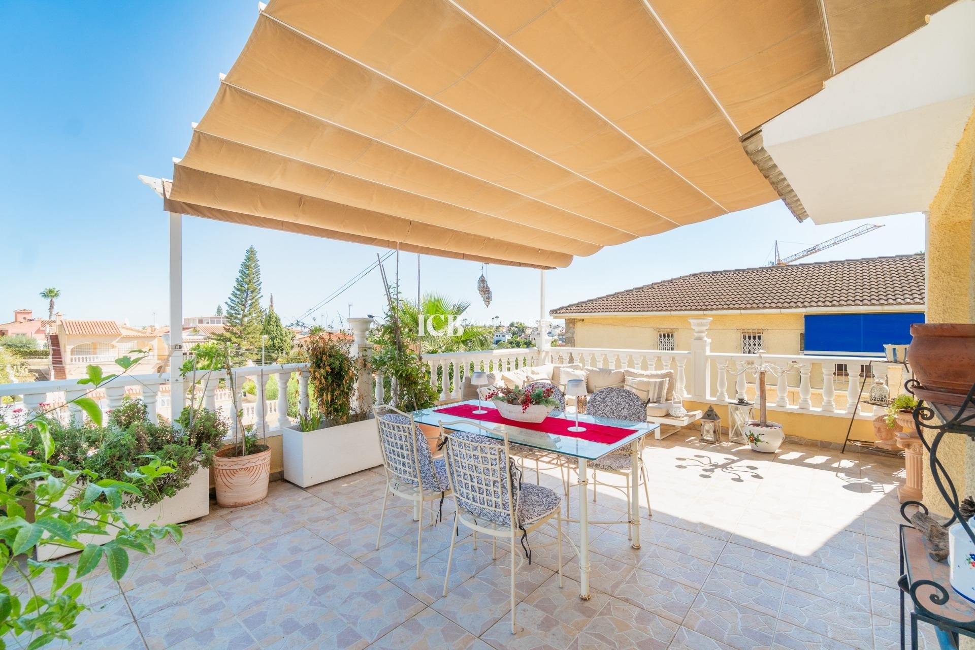 Revente - Maison individuelle -
Los Balcones - Torrevieja