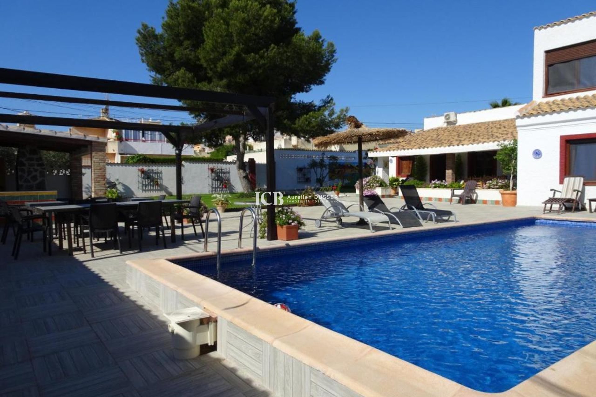 Revente - Maison individuelle -
Orihuela Costa - Cabo Roig