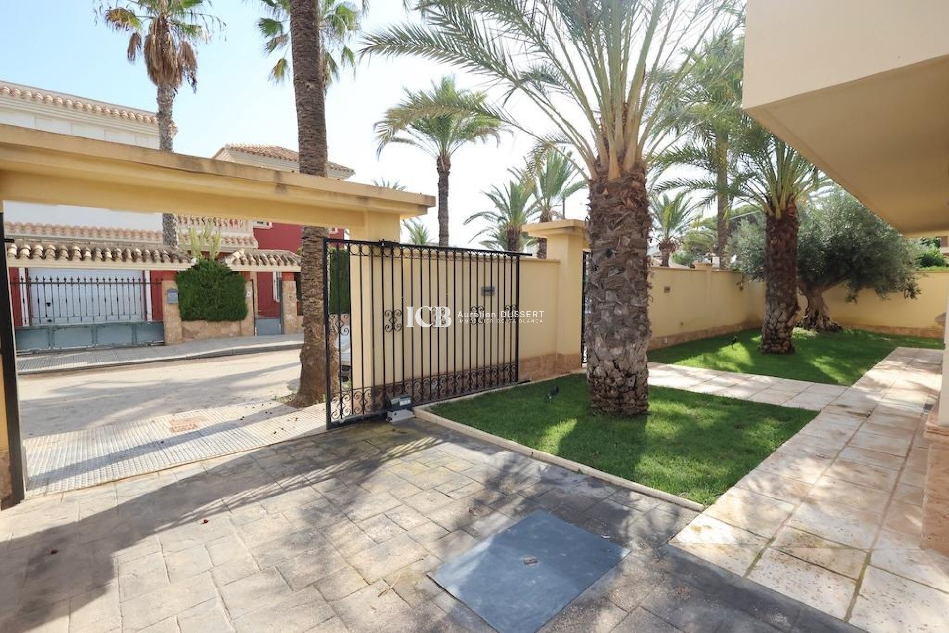 Revente - Maison individuelle -
Orihuela Costa - Cabo Roig