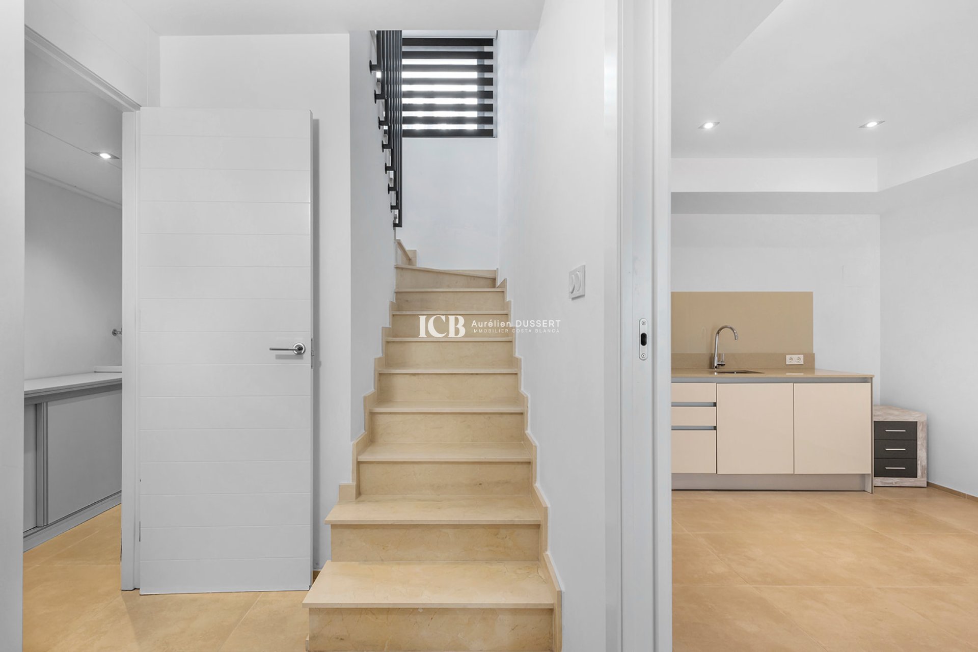 Revente - Maison individuelle -
Orihuela Costa - La Zenia