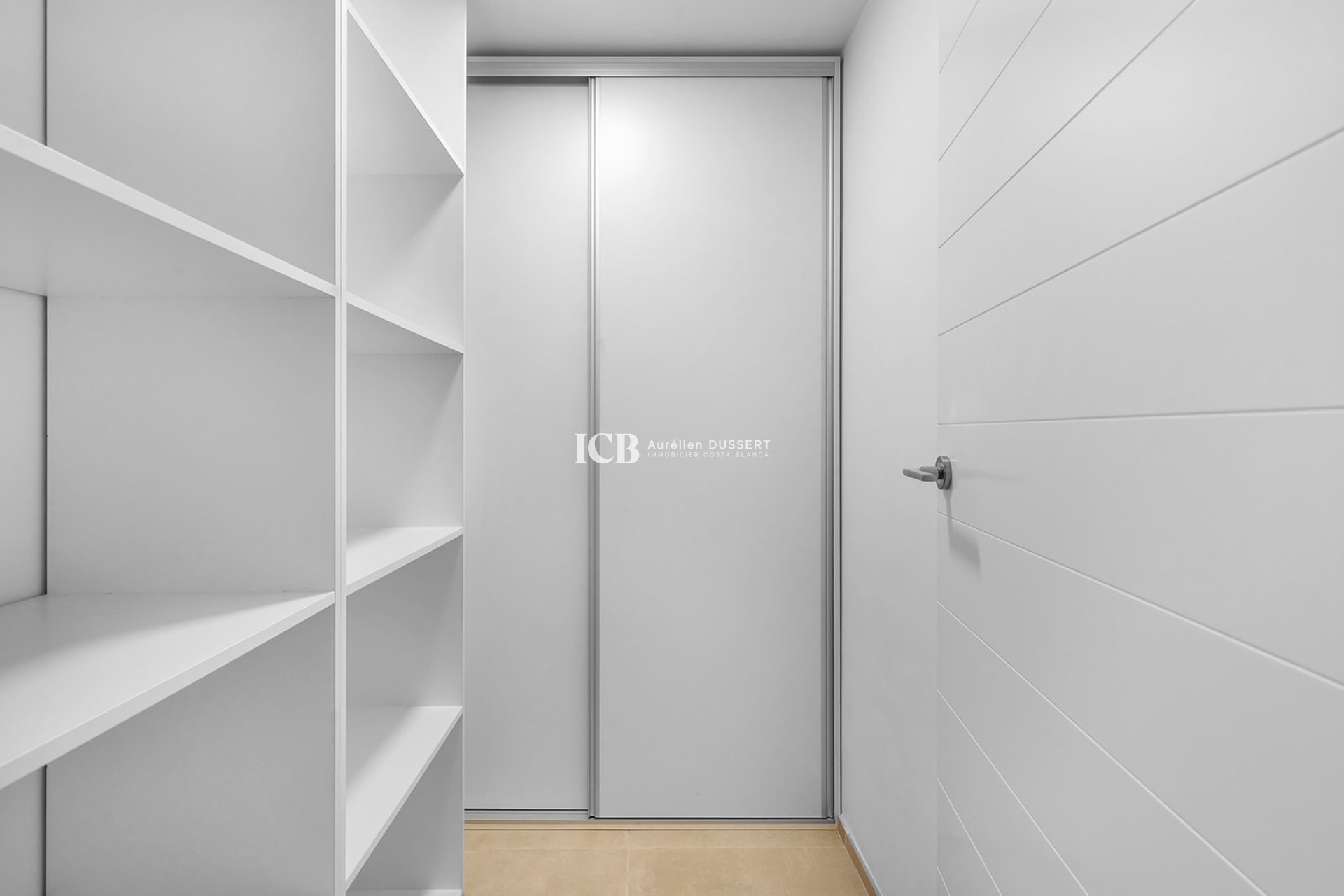 Revente - Maison individuelle -
Orihuela Costa - La Zenia