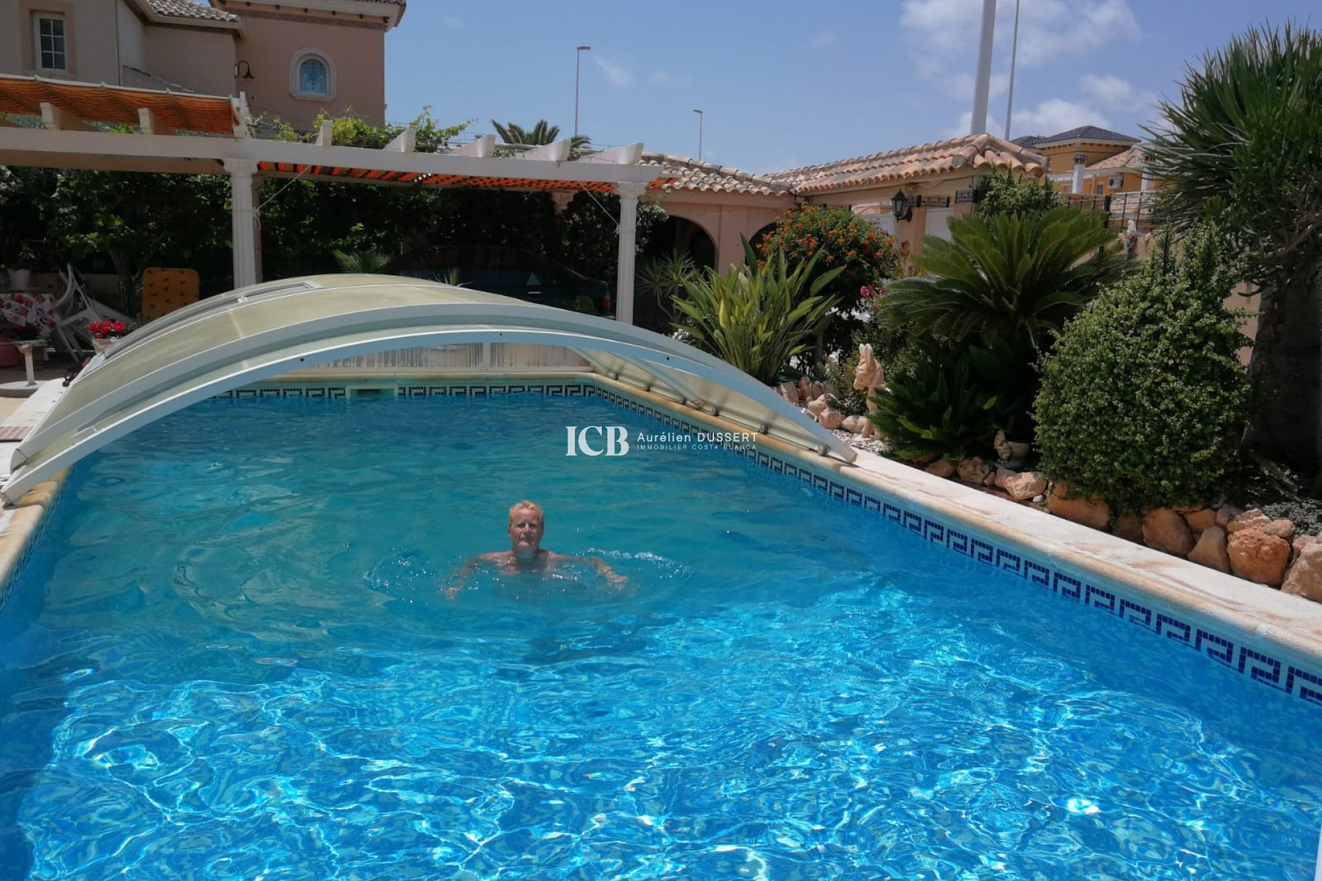 Revente - Maison individuelle -
Orihuela Costa - La Zenia
