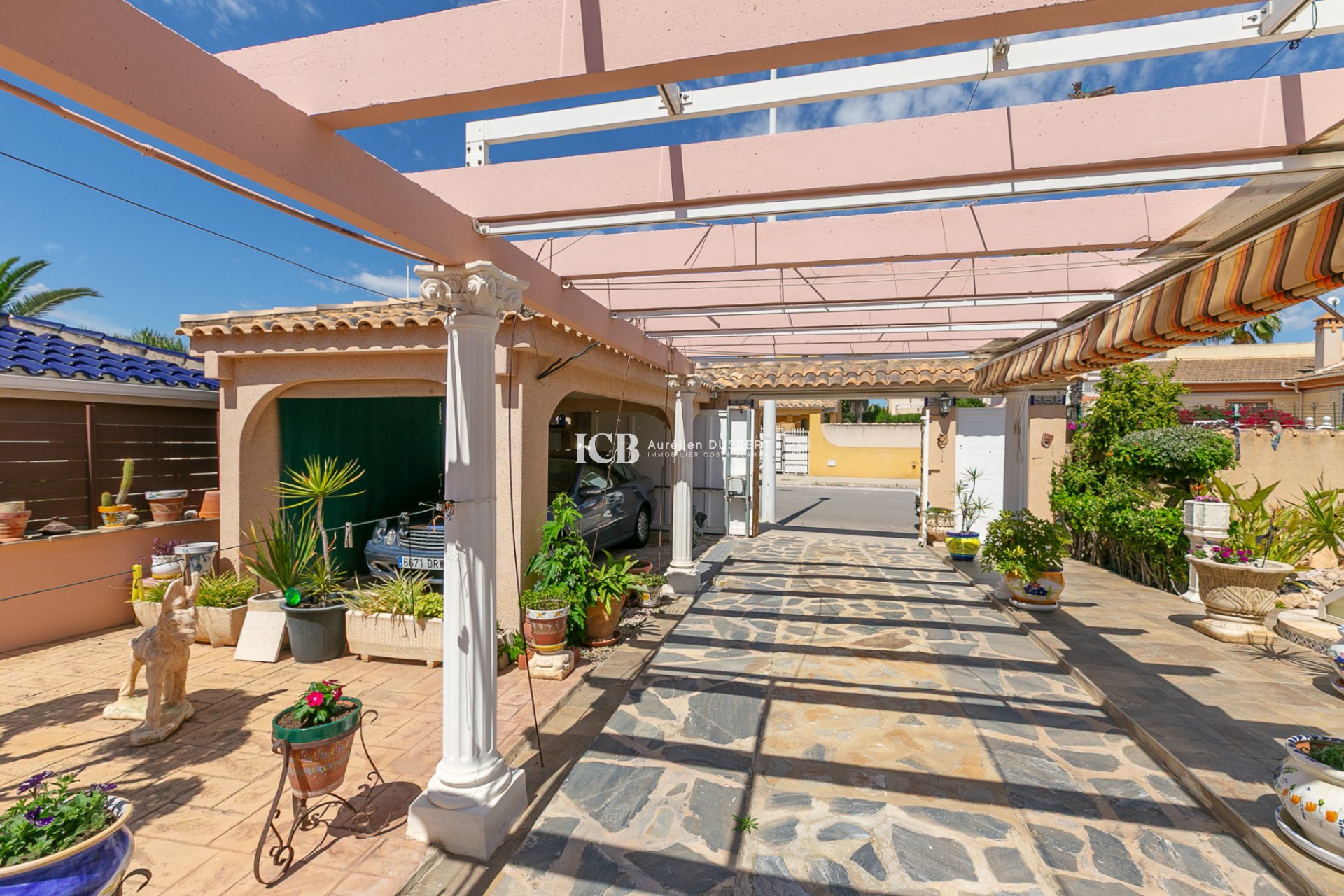 Revente - Maison individuelle -
Orihuela Costa - La Zenia