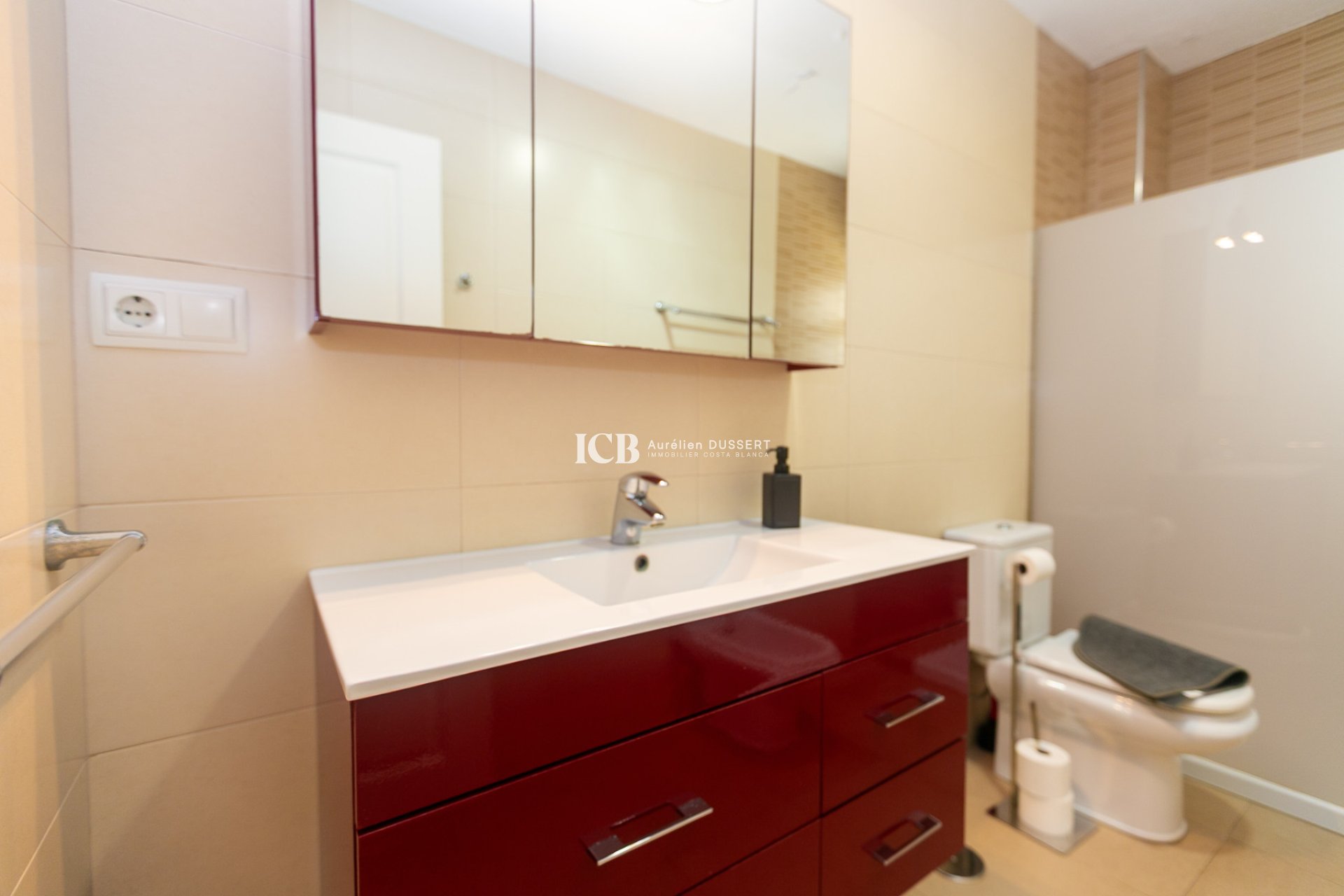 Revente - Maison individuelle -
Orihuela Costa - La Zenia