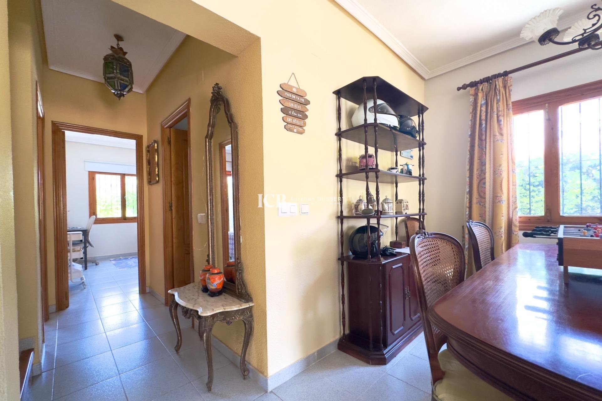 Revente - Maison individuelle -
Orihuela Costa - La Zenia