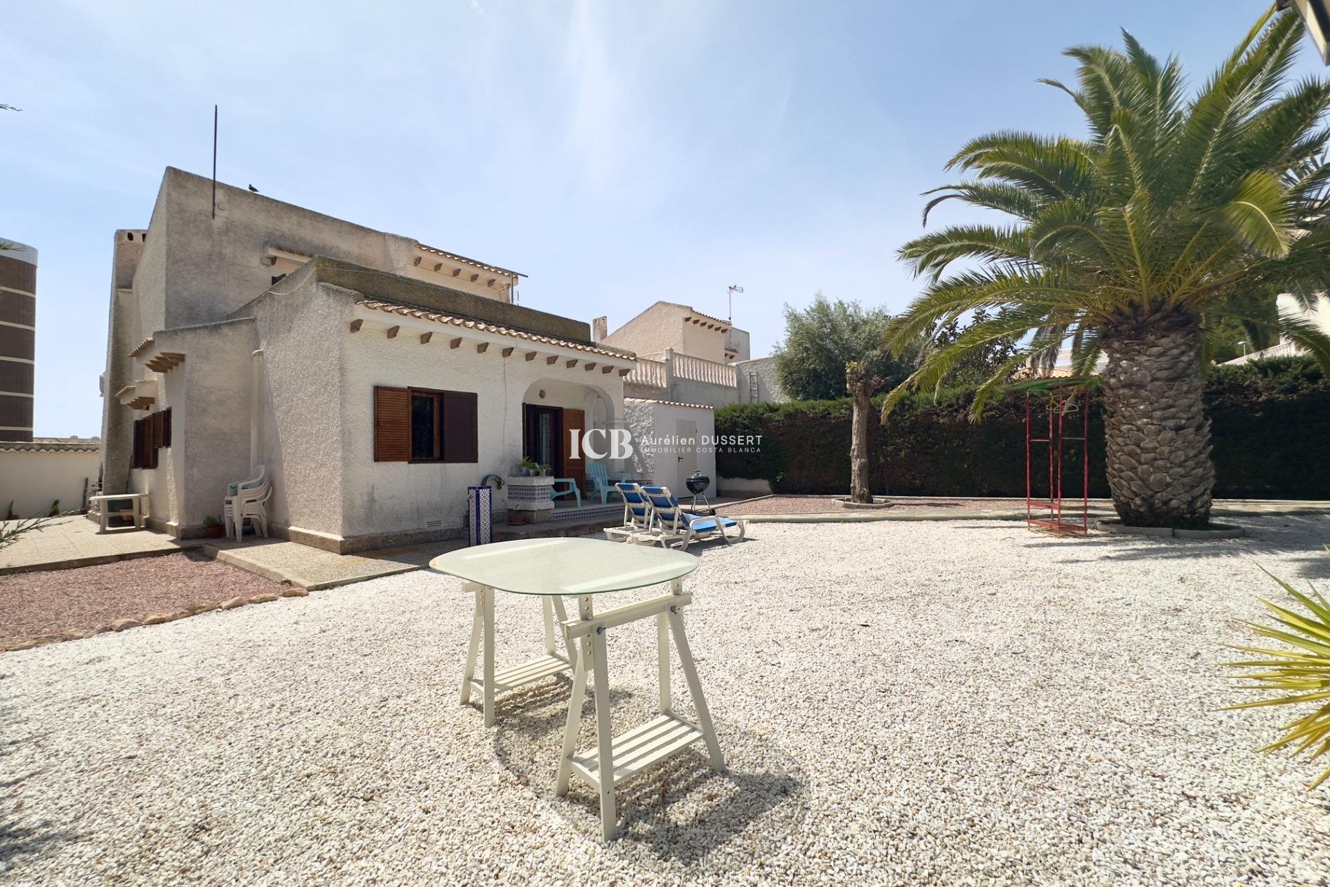 Revente - Maison individuelle -
Orihuela Costa - La Zenia