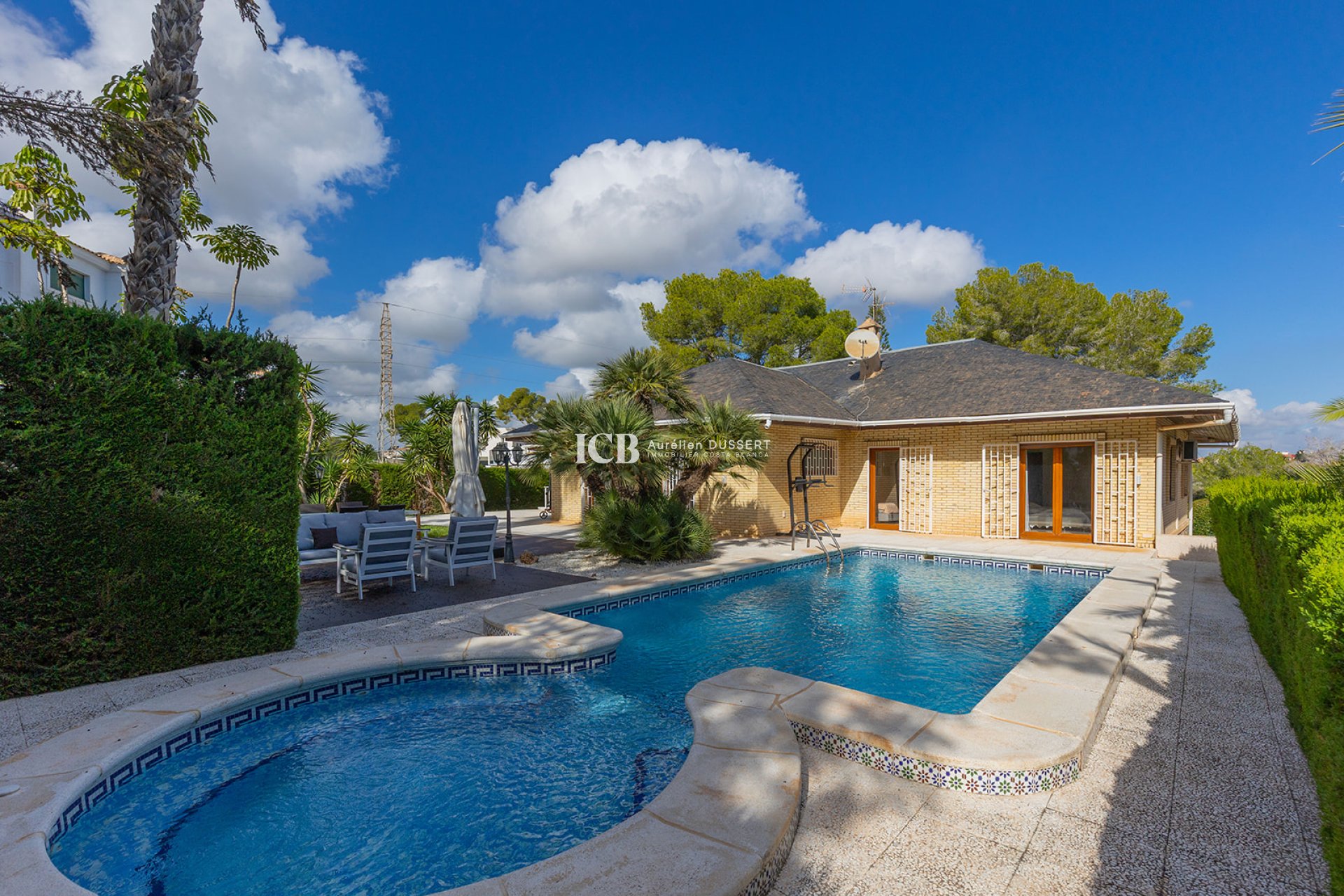 Revente - Maison individuelle -
Orihuela Costa - Las Filipinas