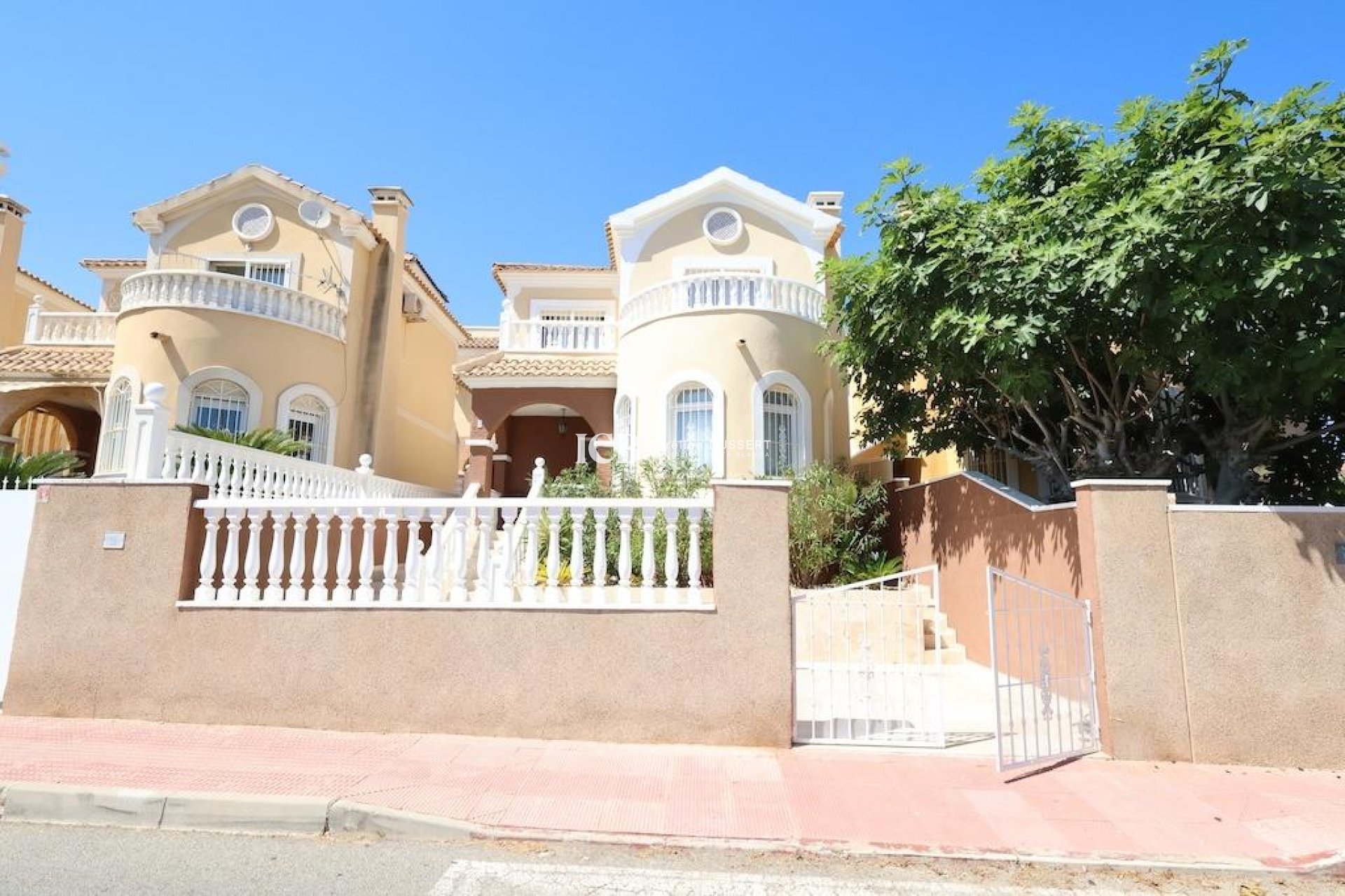 Revente - Maison individuelle -
Orihuela Costa - Las Filipinas