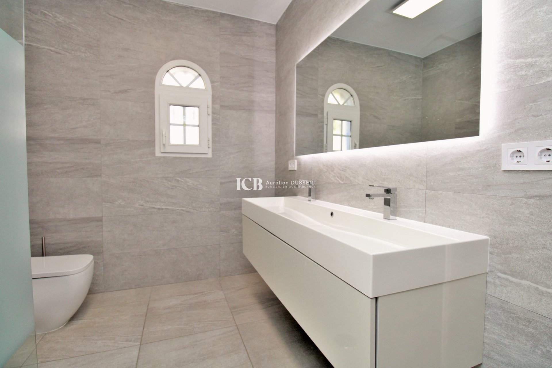 Revente - Maison individuelle -
Orihuela Costa - Las Ramblas Golf