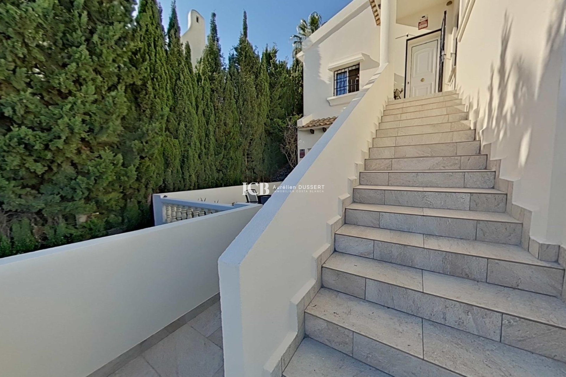 Revente - Maison individuelle -
Orihuela Costa - Las Ramblas Golf