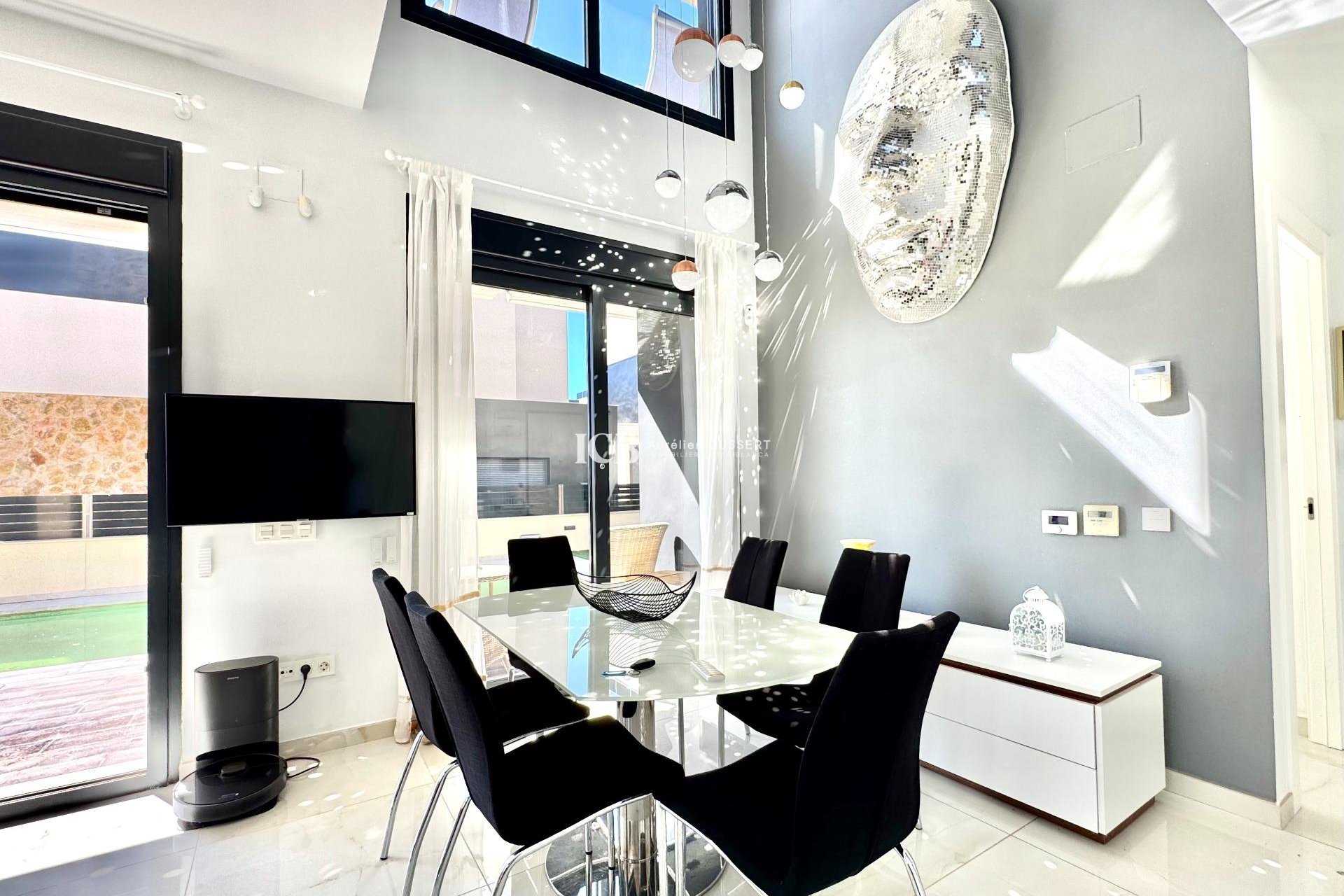 Revente - Maison individuelle -
Orihuela Costa - Lomas de Cabo Roig