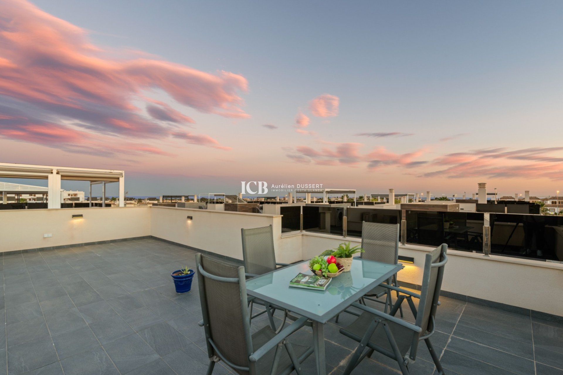 Revente - Maison individuelle -
Orihuela Costa - Lomas de Campoamor