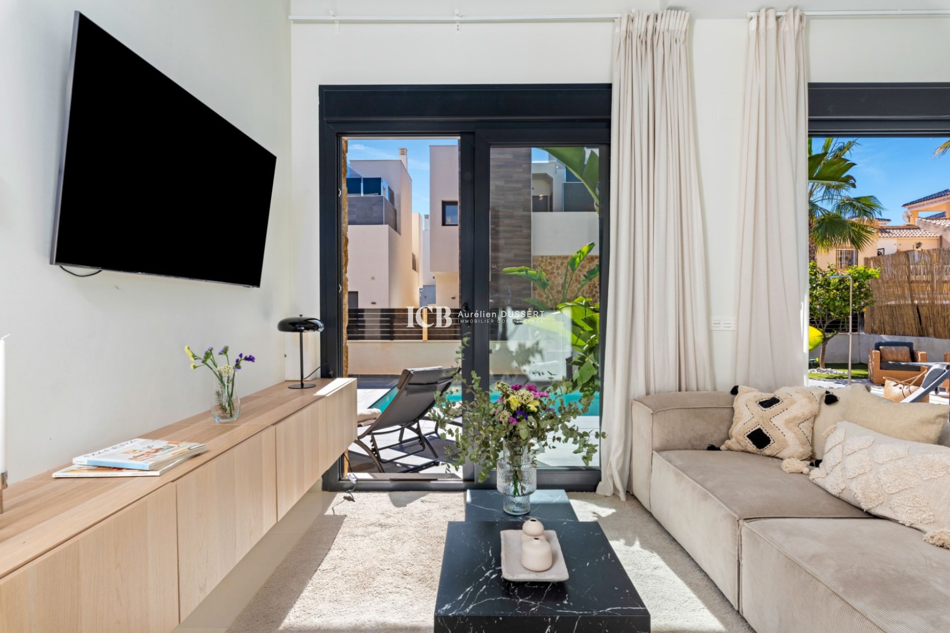 Revente - Maison individuelle -
Orihuela Costa - Lomas de Campoamor