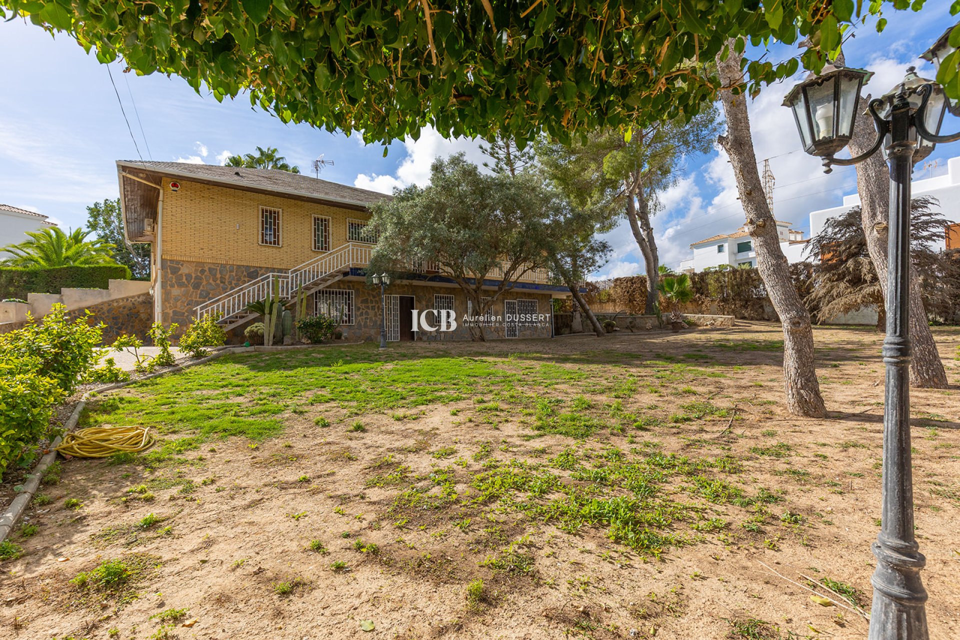 Revente - Maison individuelle -
Orihuela Costa - Lomas de Campoamor