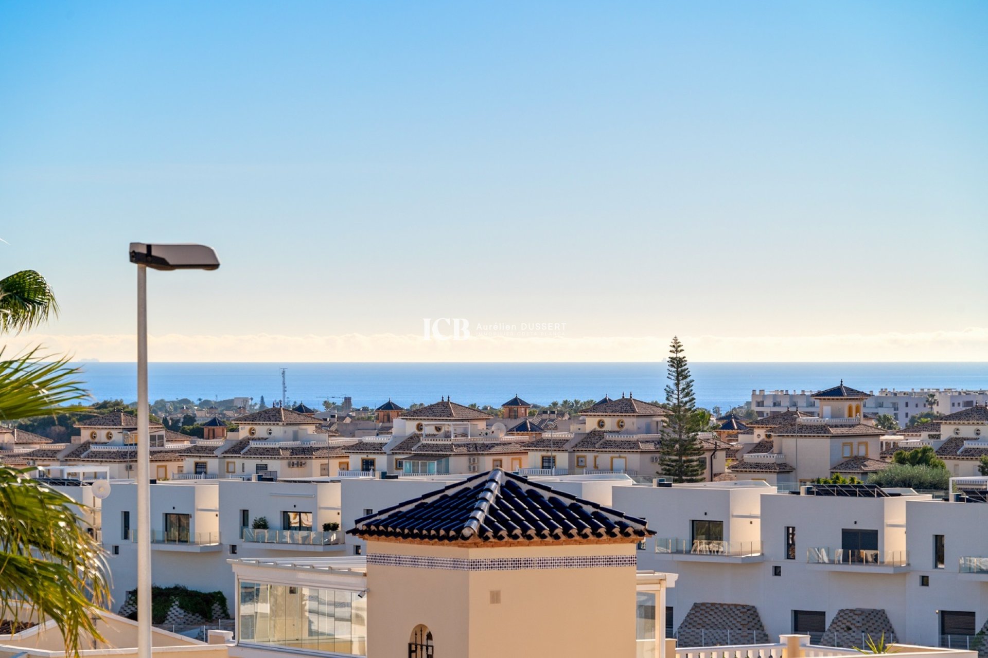 Revente - Maison individuelle -
Orihuela Costa - Los Dolses