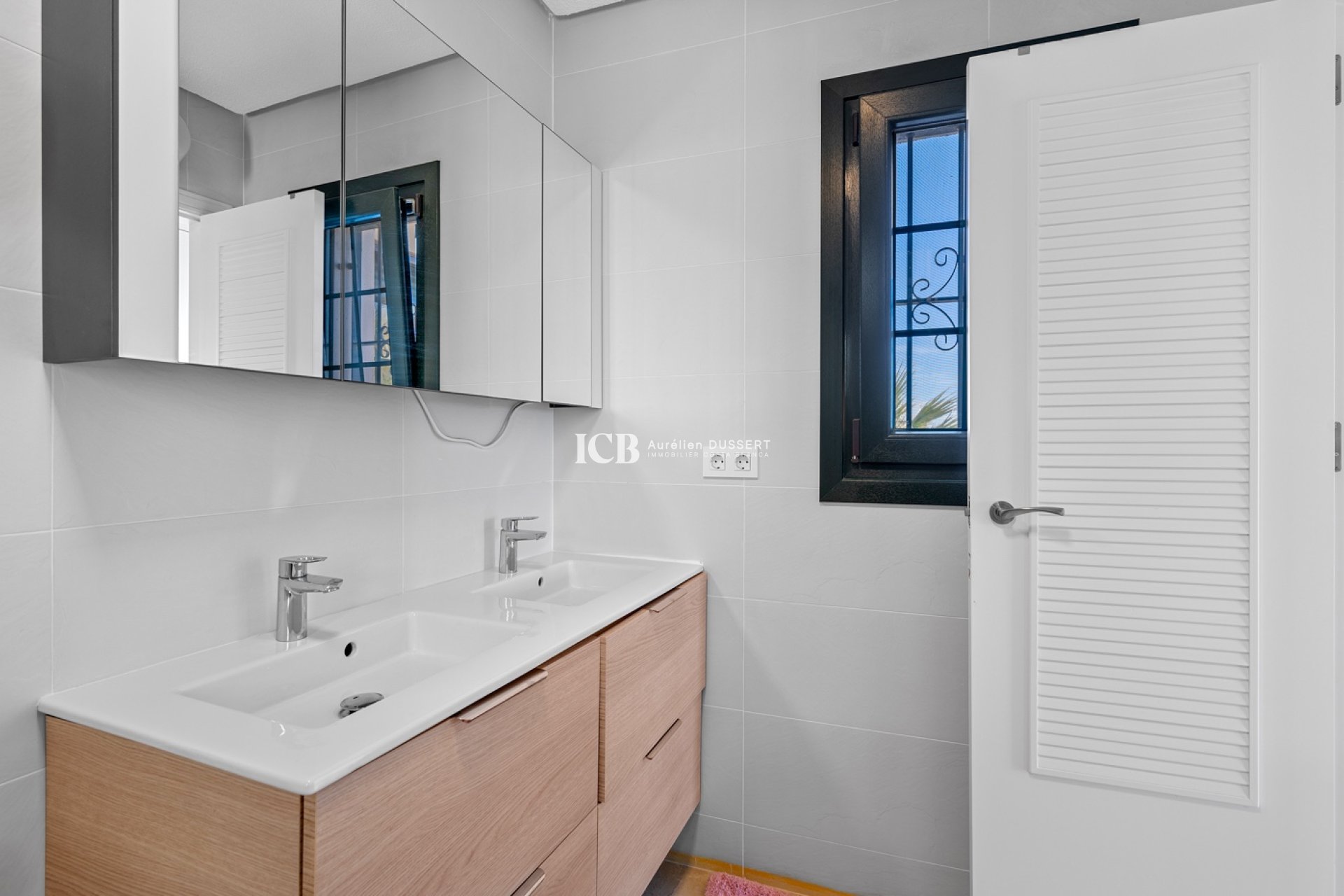 Revente - Maison individuelle -
Orihuela Costa - Los Dolses