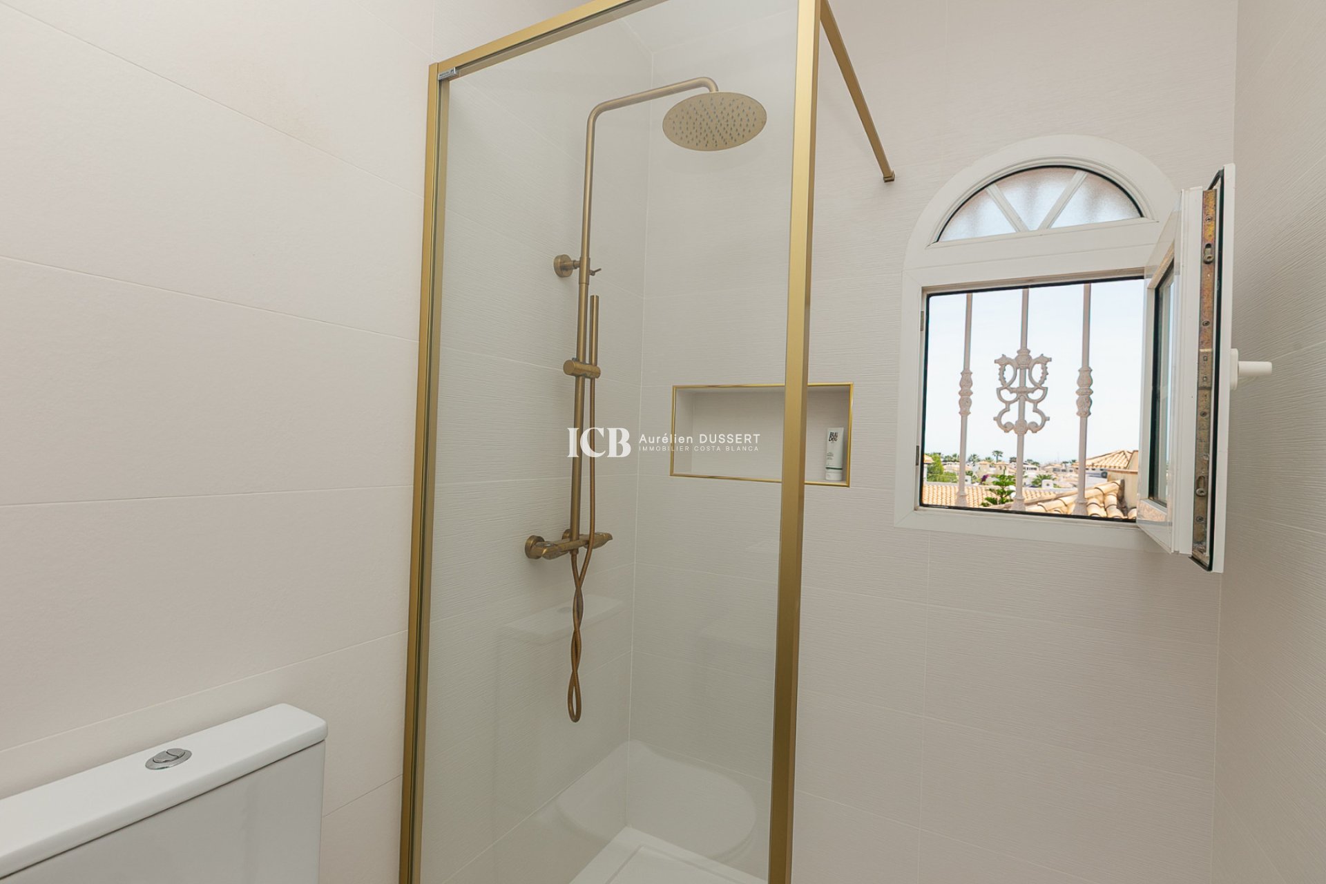 Revente - Maison individuelle -
Orihuela Costa - Los Dolses