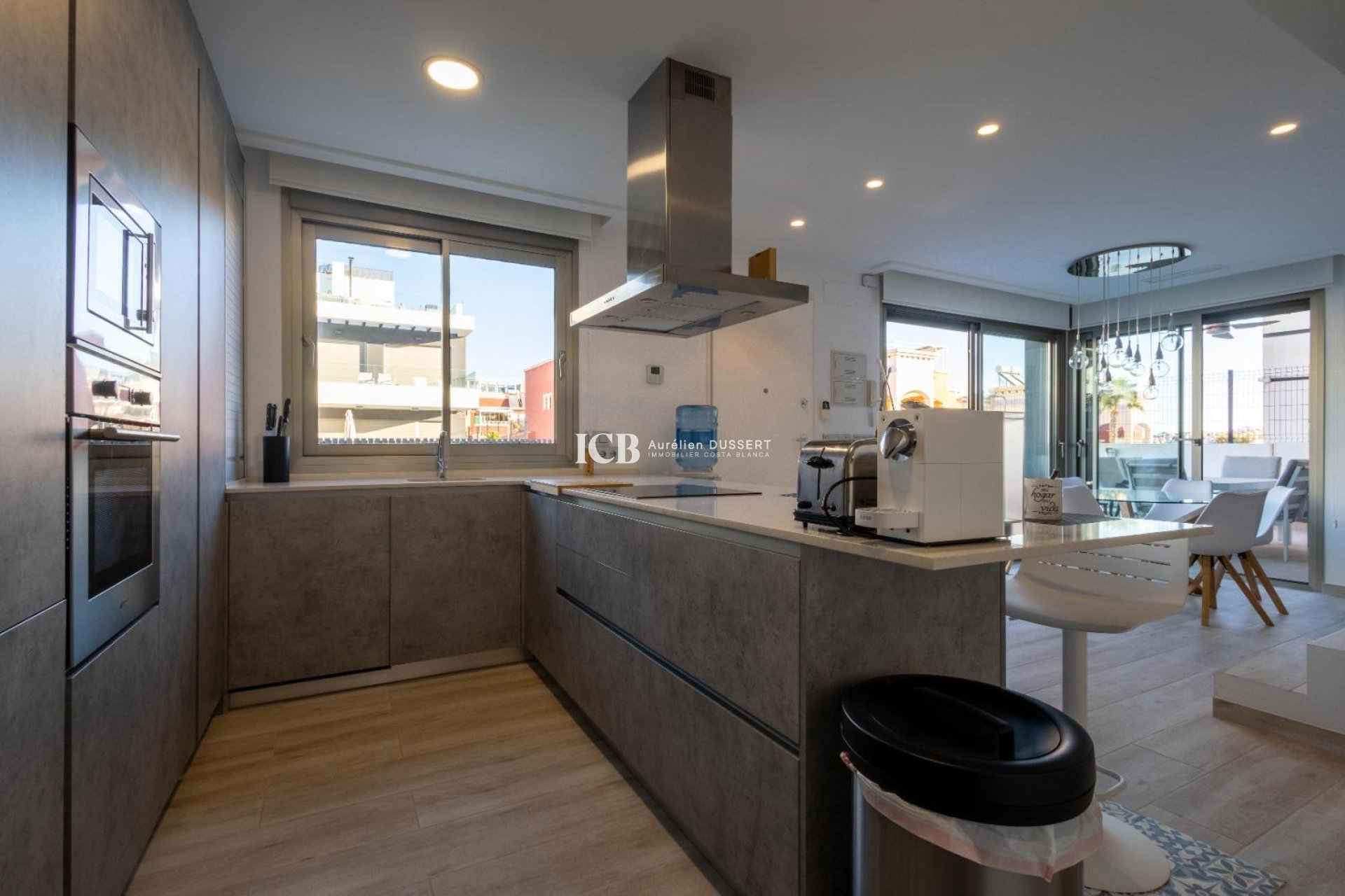 Revente - Maison individuelle -
Orihuela Costa - PAU 26