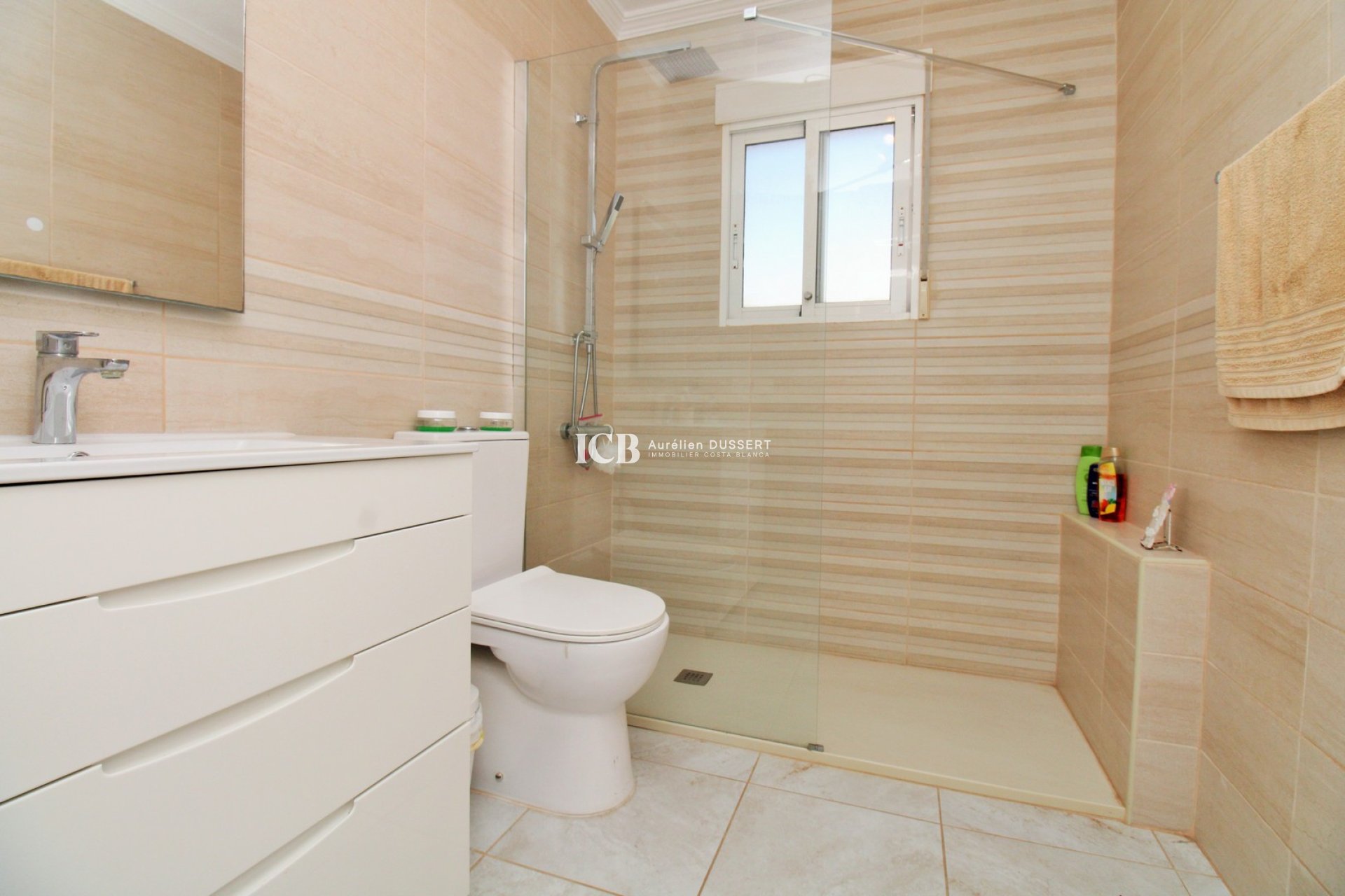 Revente - Maison individuelle -
Orihuela Costa - Playa Flamenca