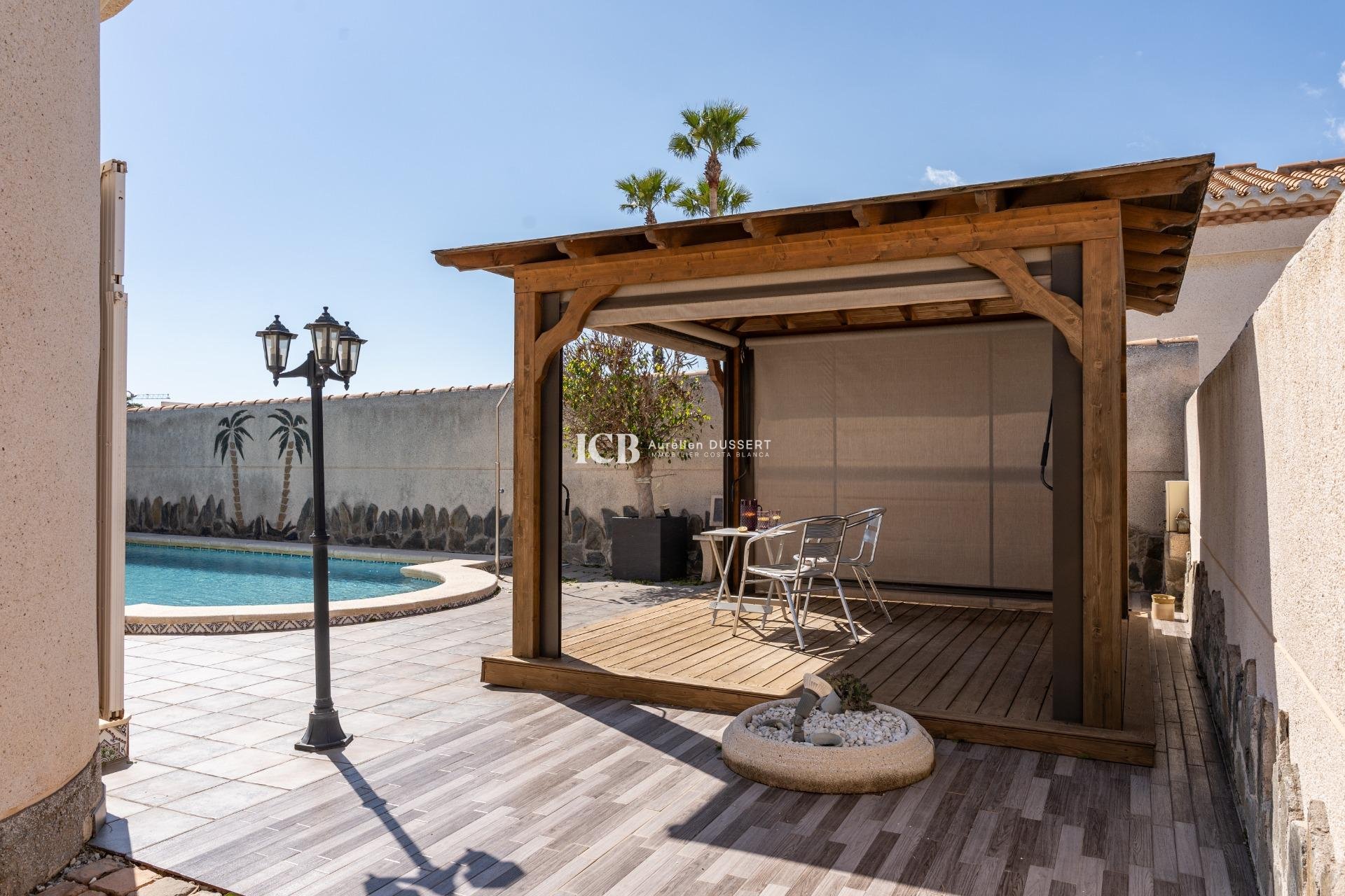 Revente - Maison individuelle -
Orihuela Costa - Playa Flamenca