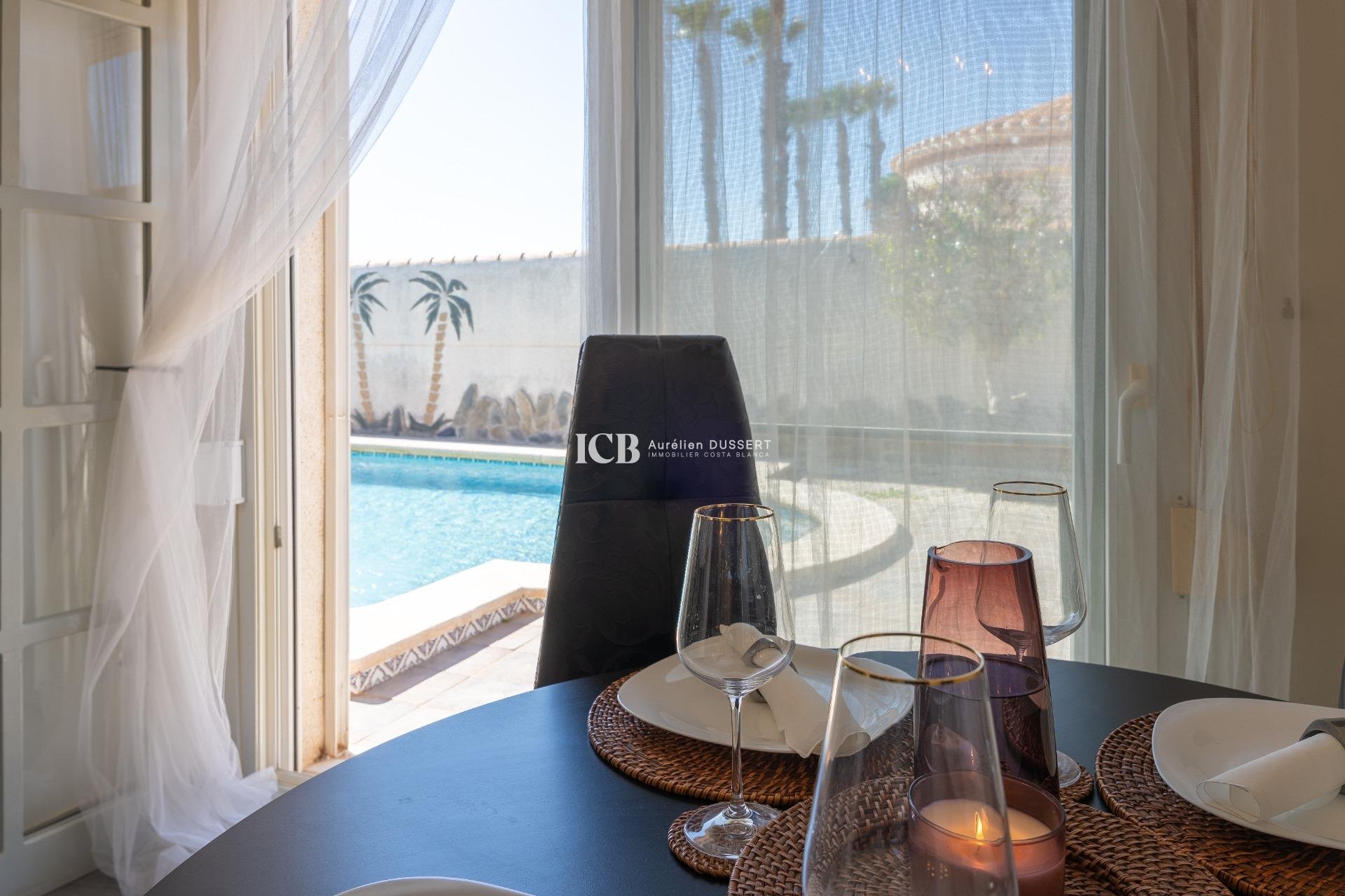 Revente - Maison individuelle -
Orihuela Costa - Playa Flamenca