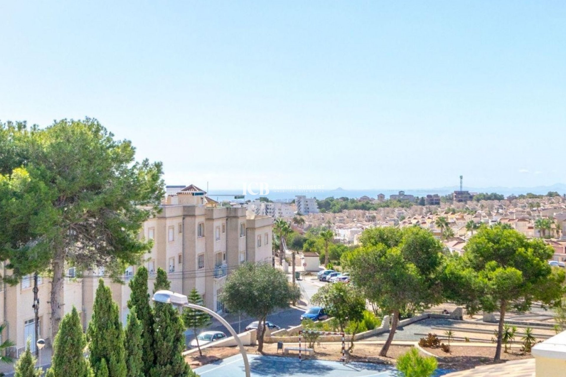 Revente - Maison individuelle -
Orihuela Costa - Villamartín