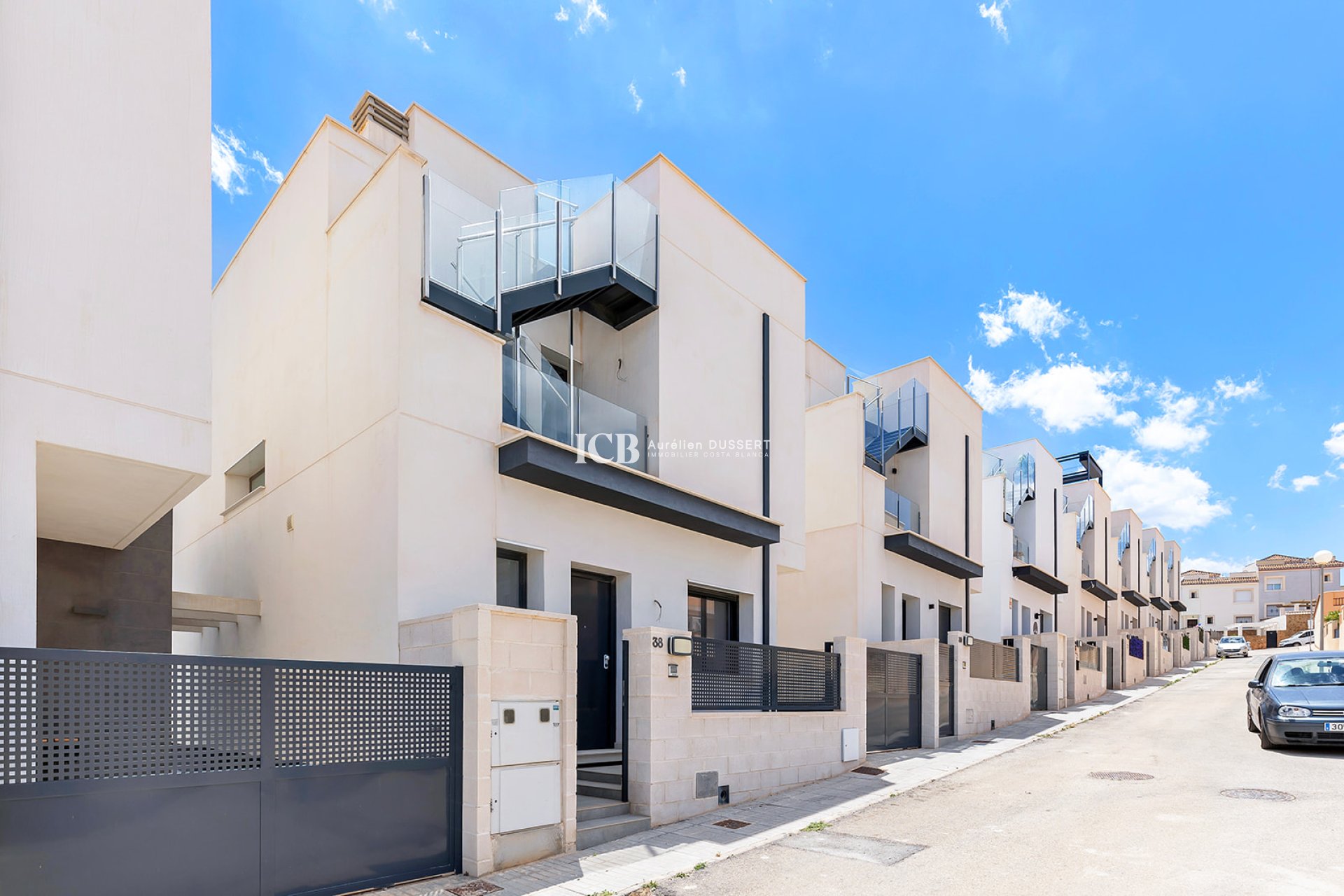 Revente - Maison individuelle -
Orihuela Costa - Villamartín