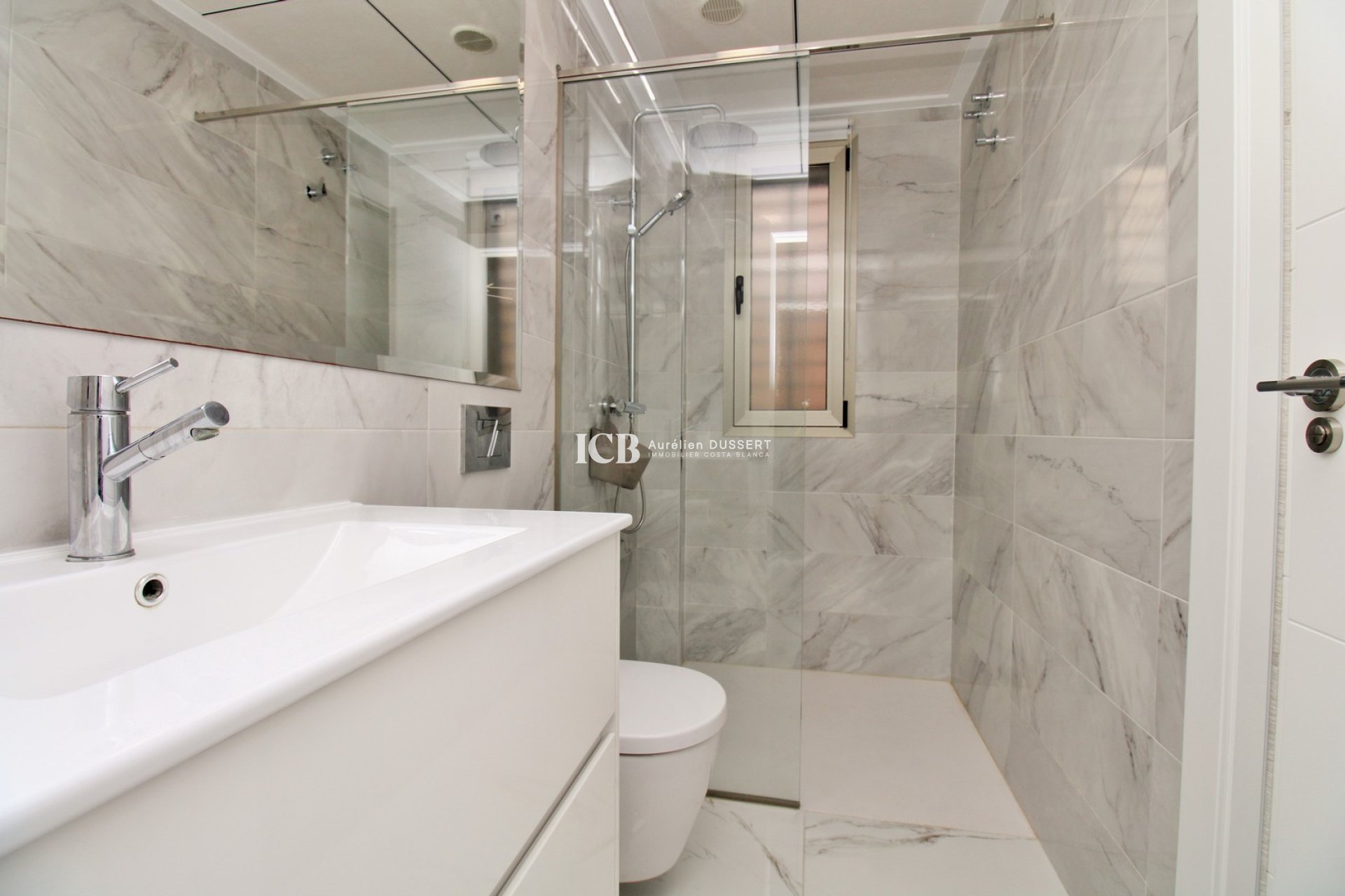 Revente - Maison individuelle -
Orihuela Costa - Villamartín