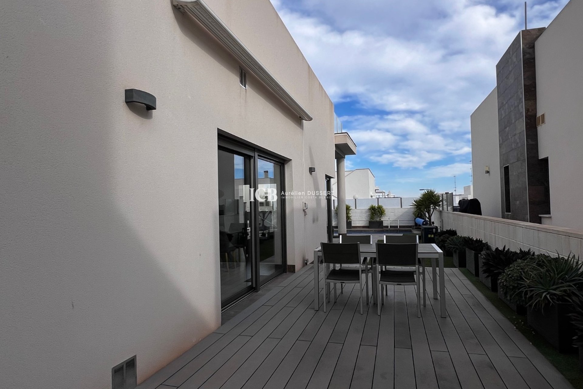 Revente - Maison individuelle -
Orihuela Costa - Villamartín