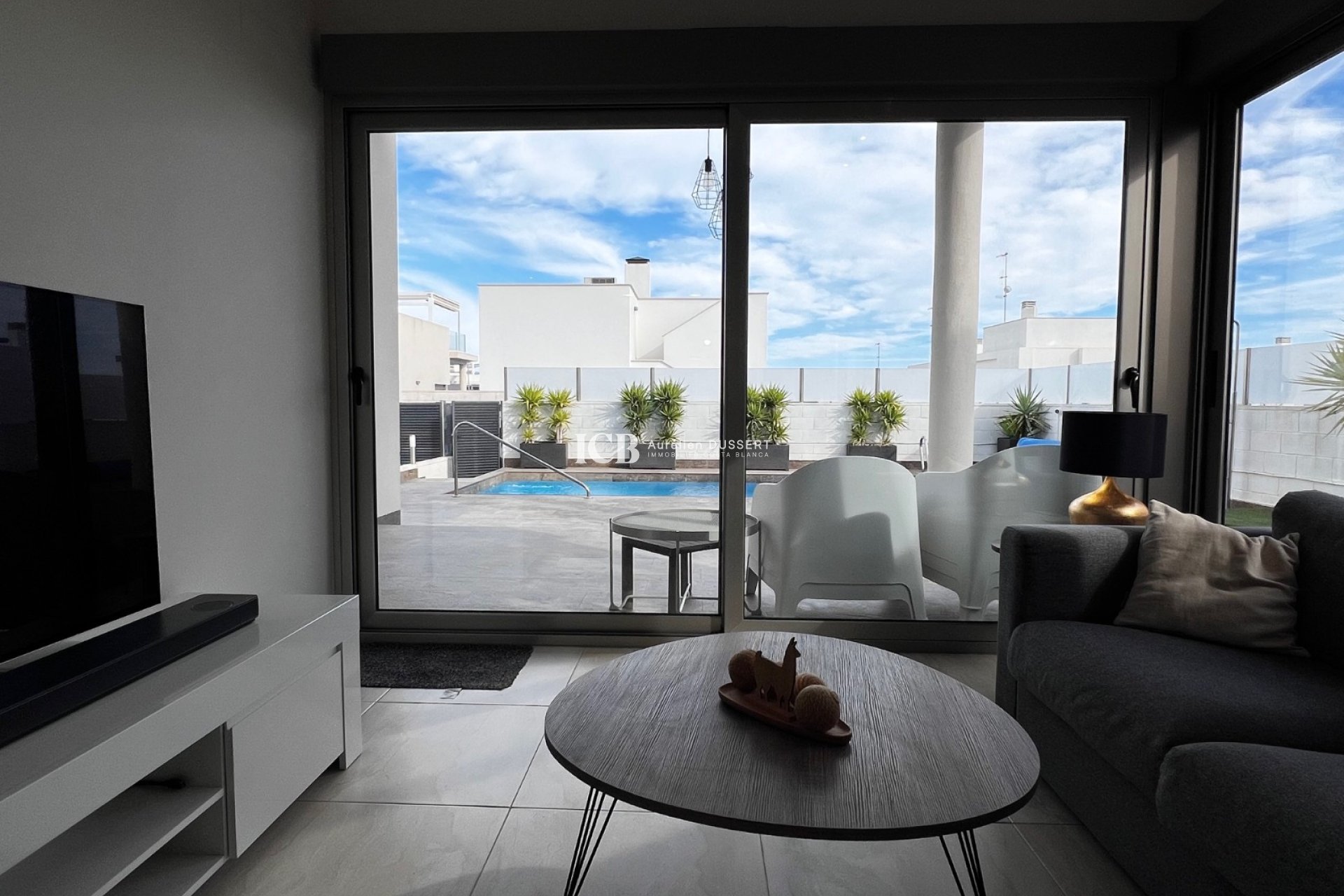 Revente - Maison individuelle -
Orihuela Costa - Villamartín