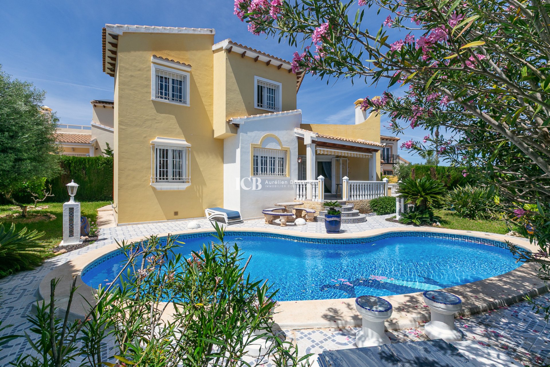 Revente - Maison individuelle -
Orihuela Costa - Villamartín