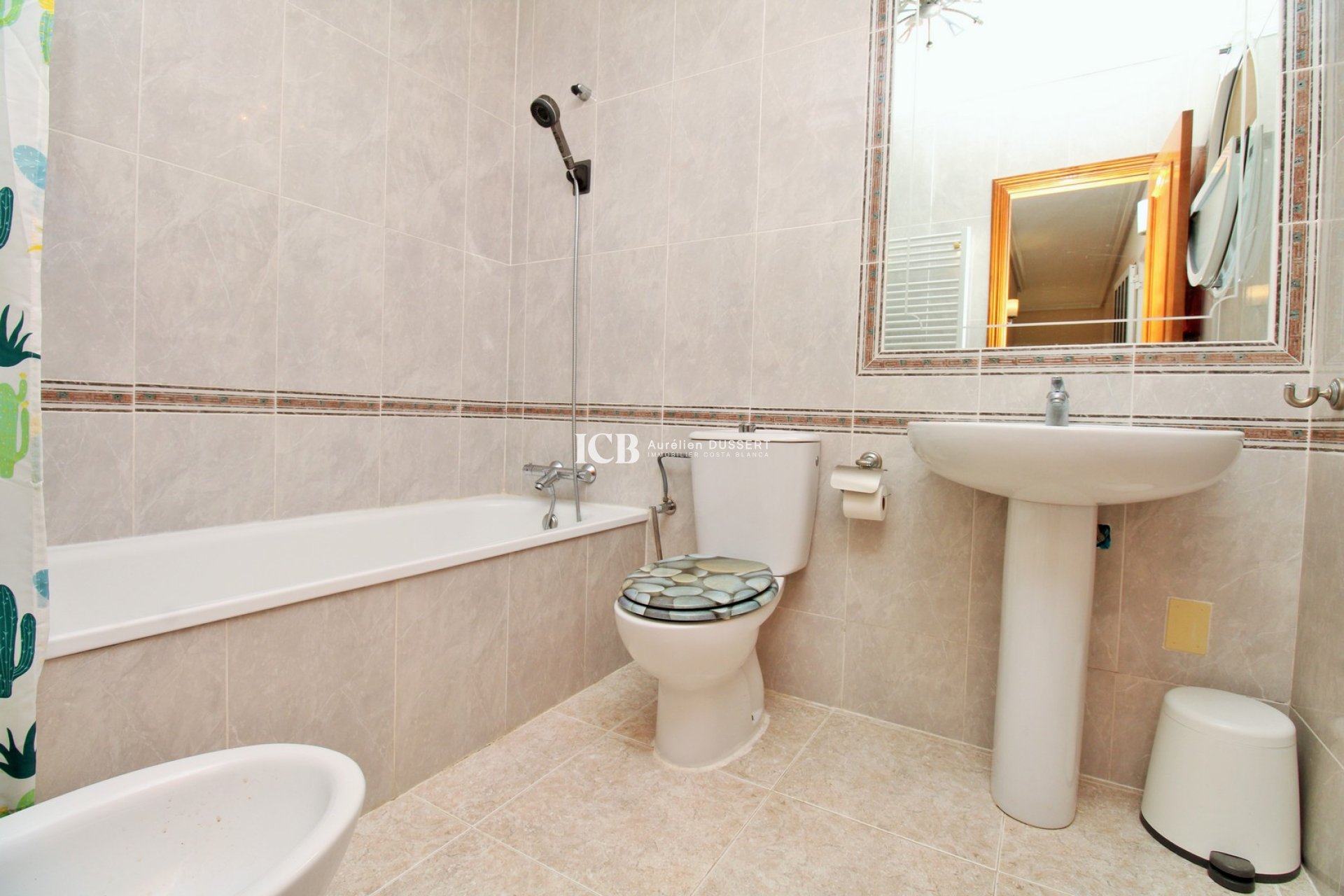 Revente - Maison individuelle -
Orihuela Costa - Villamartín