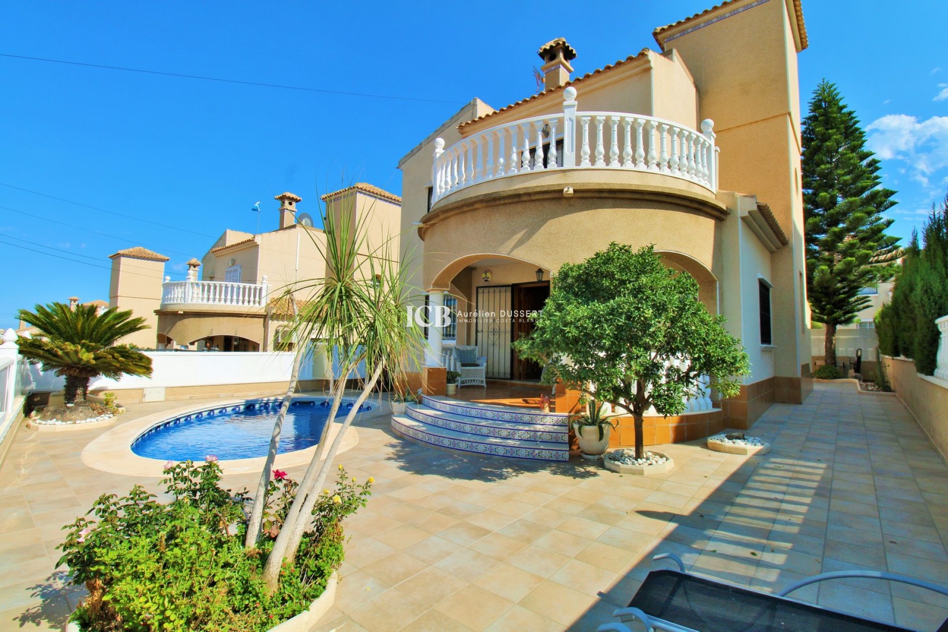 Revente - Maison individuelle -
Orihuela Costa - Villamartín