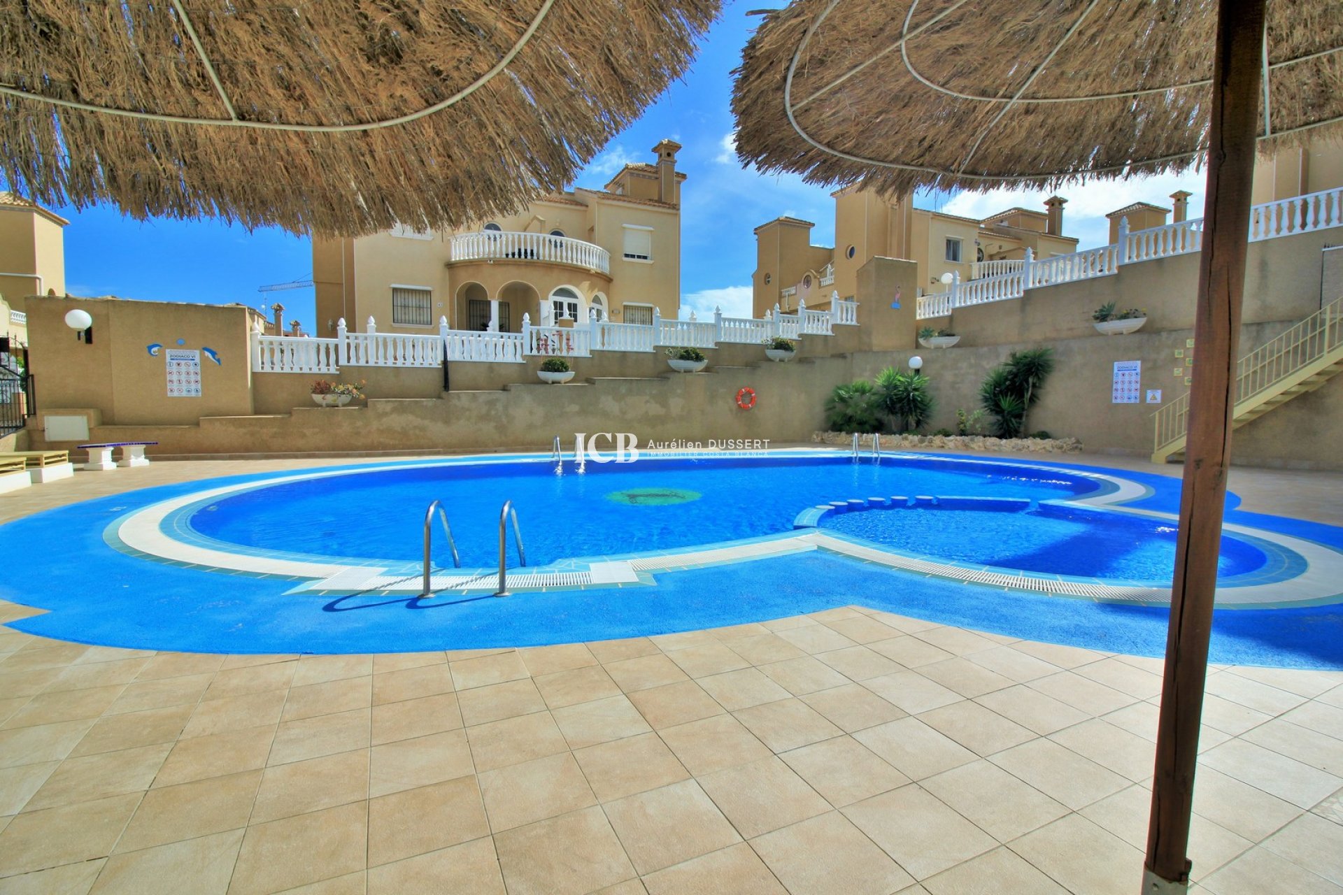 Revente - Maison individuelle -
Orihuela Costa - Villamartín