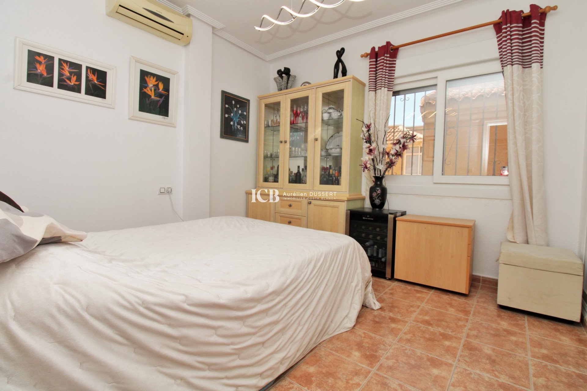 Revente - Maison individuelle -
Orihuela Costa - Villamartín