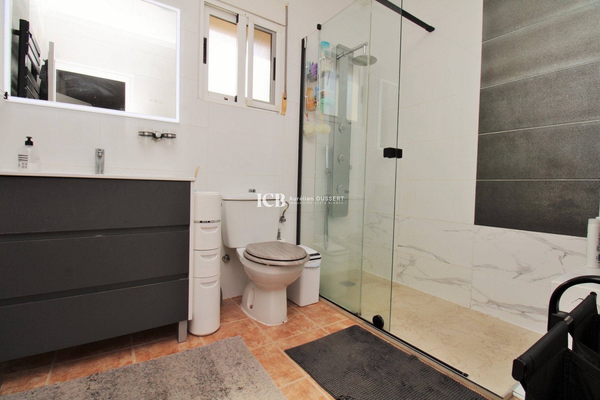 Revente - Maison individuelle -
Orihuela Costa - Villamartín
