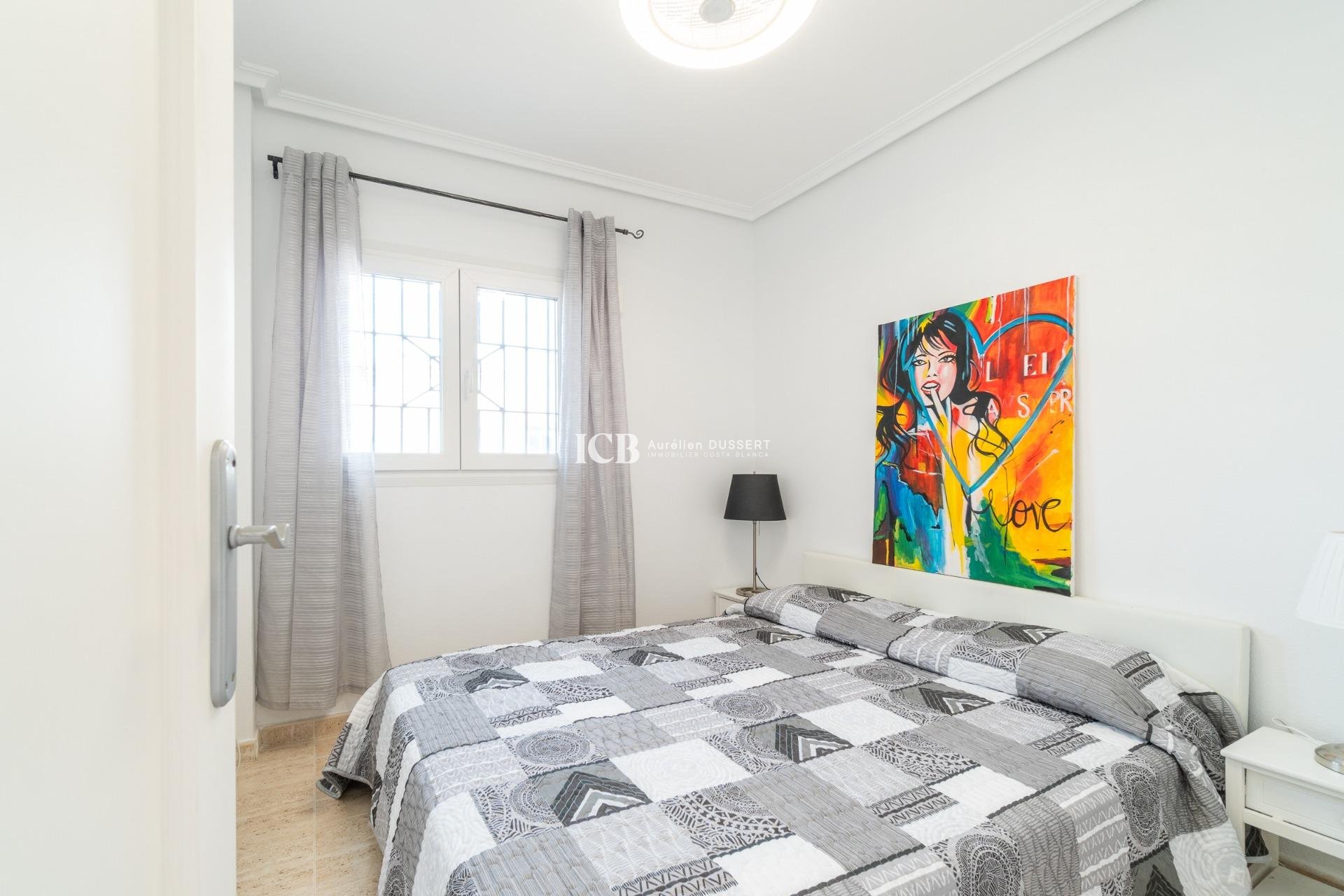 Revente - Maison individuelle -
Orihuela Costa - Zeniamar-Horizonte-La Campana