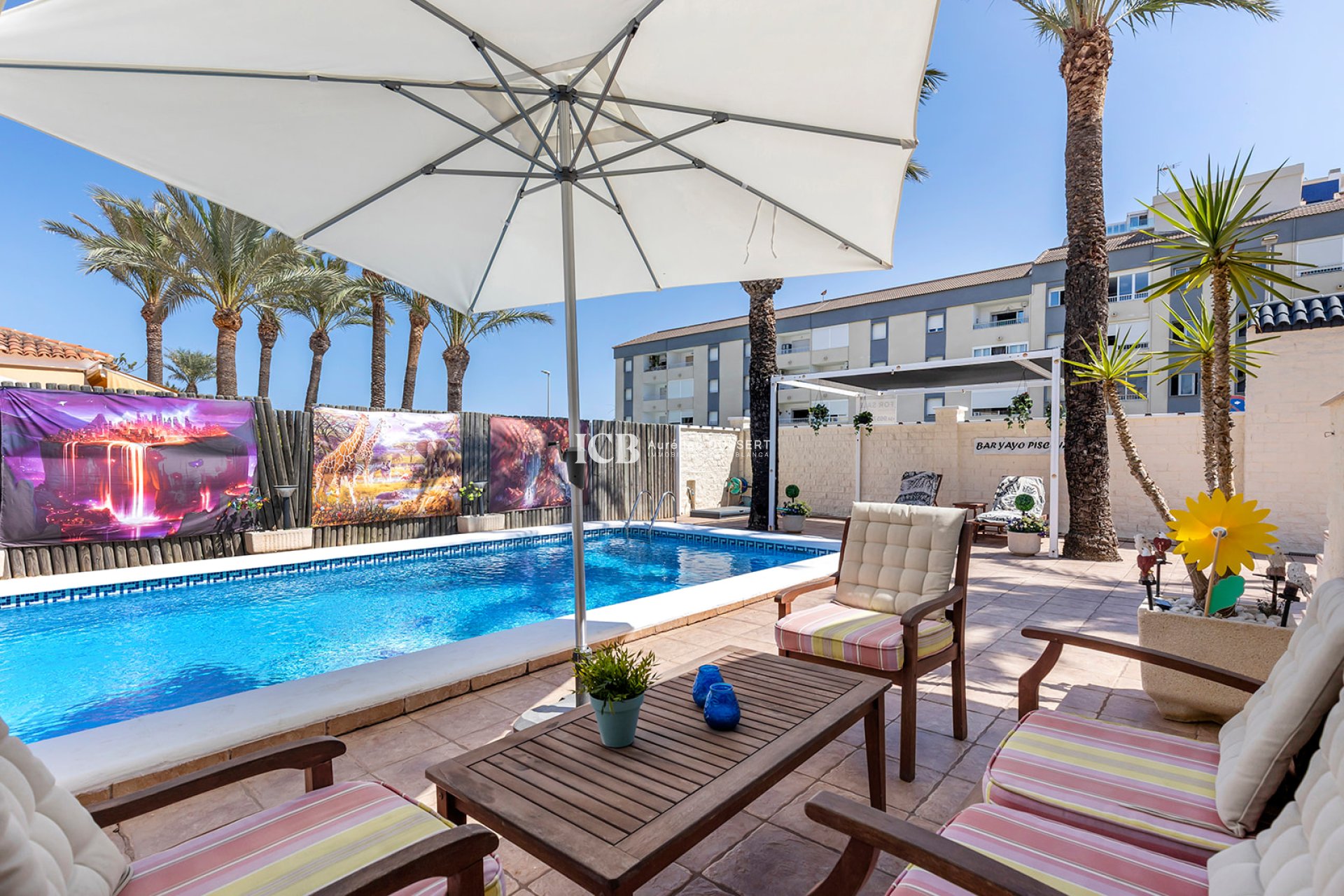 Revente - Maison individuelle -
Punta Prima - Torrevieja