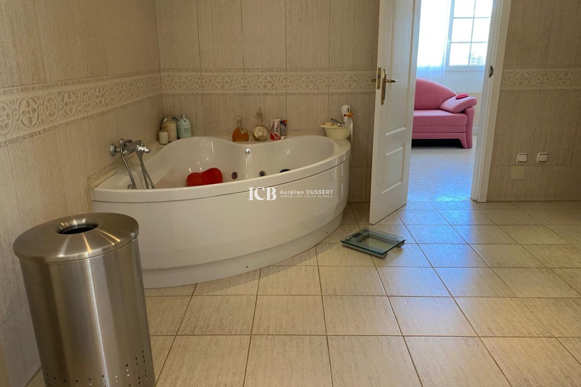 Revente - Maison individuelle -
San Miguel de Salinas - El Galan